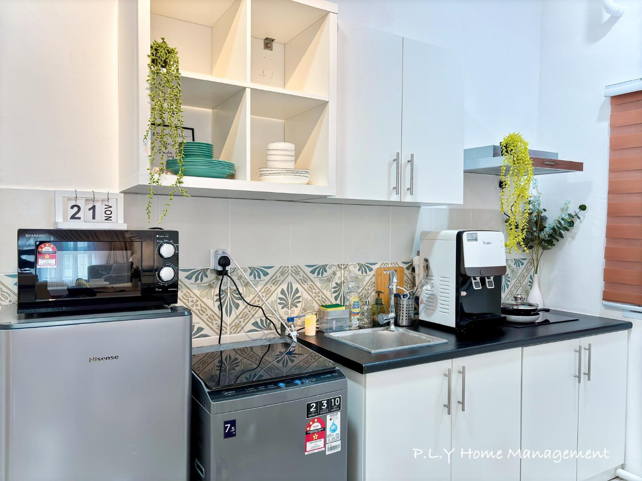 The Anderson Condo by PLY Home photo 5