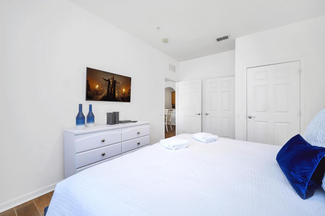Cozy 3BR Apartment - Vista Cay Resort near Disney!