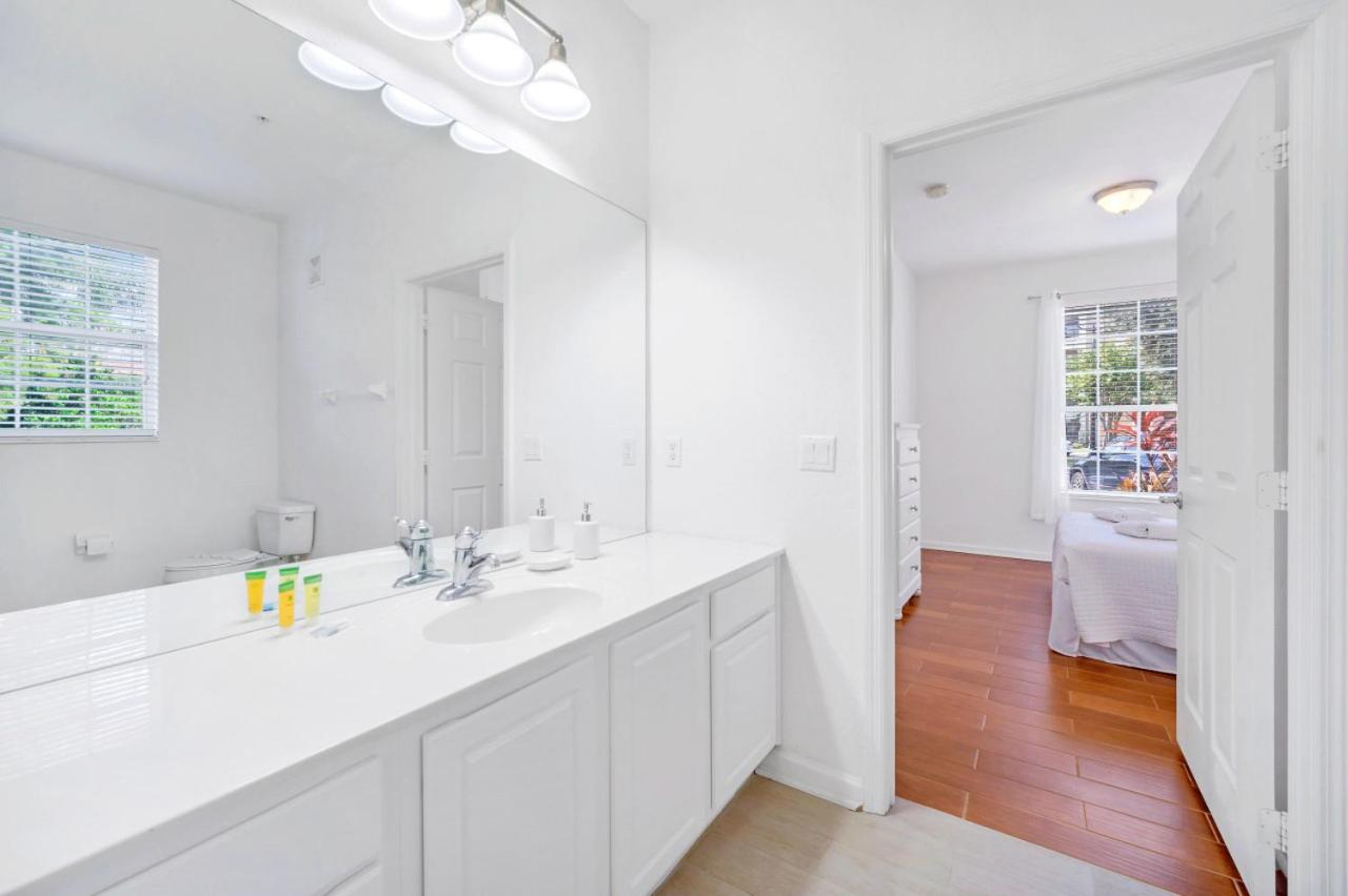 Cozy 3BR Apartment - Vista Cay Resort near Disney!