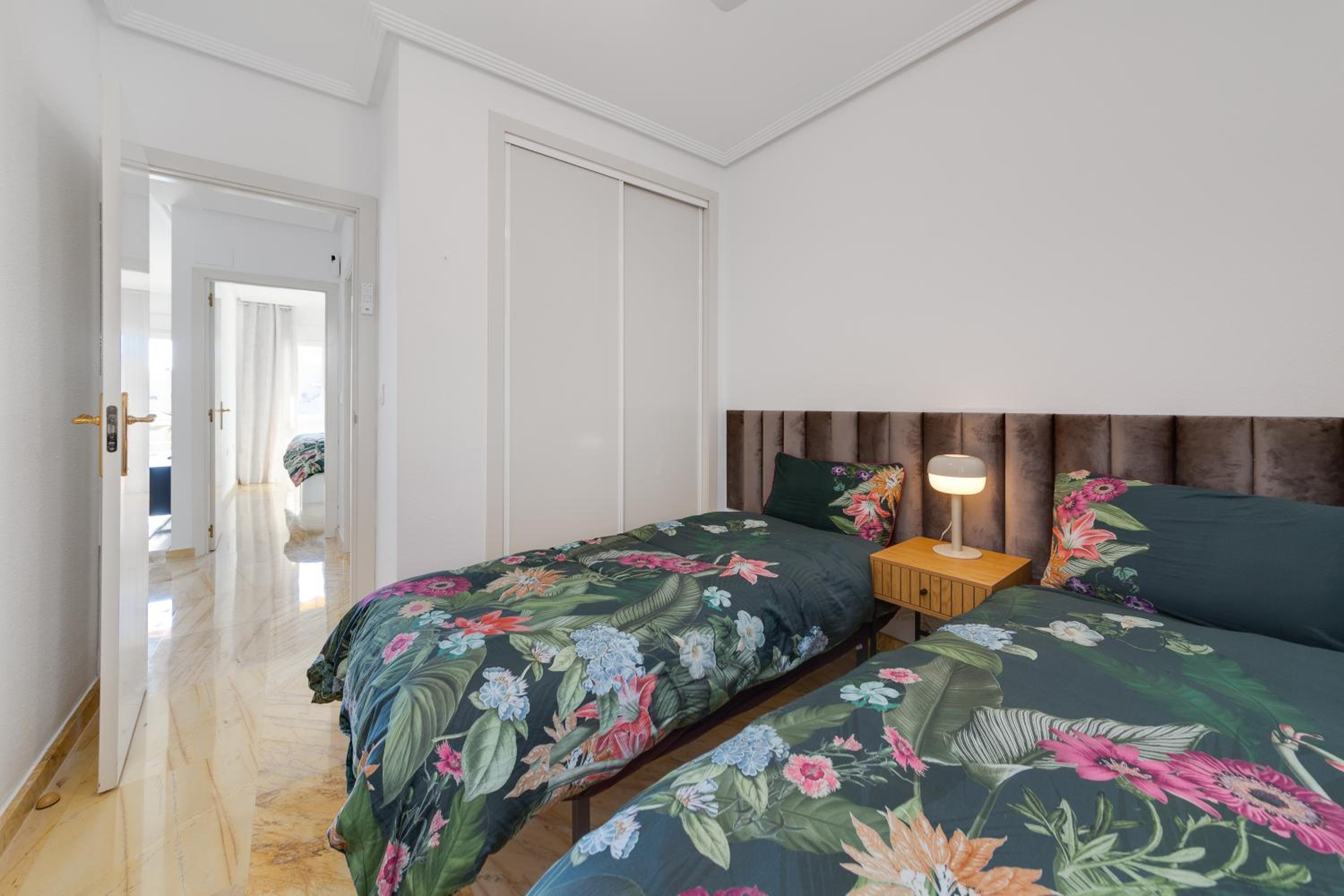 CB Living - Seaside penthouse in Aguamarina view 3