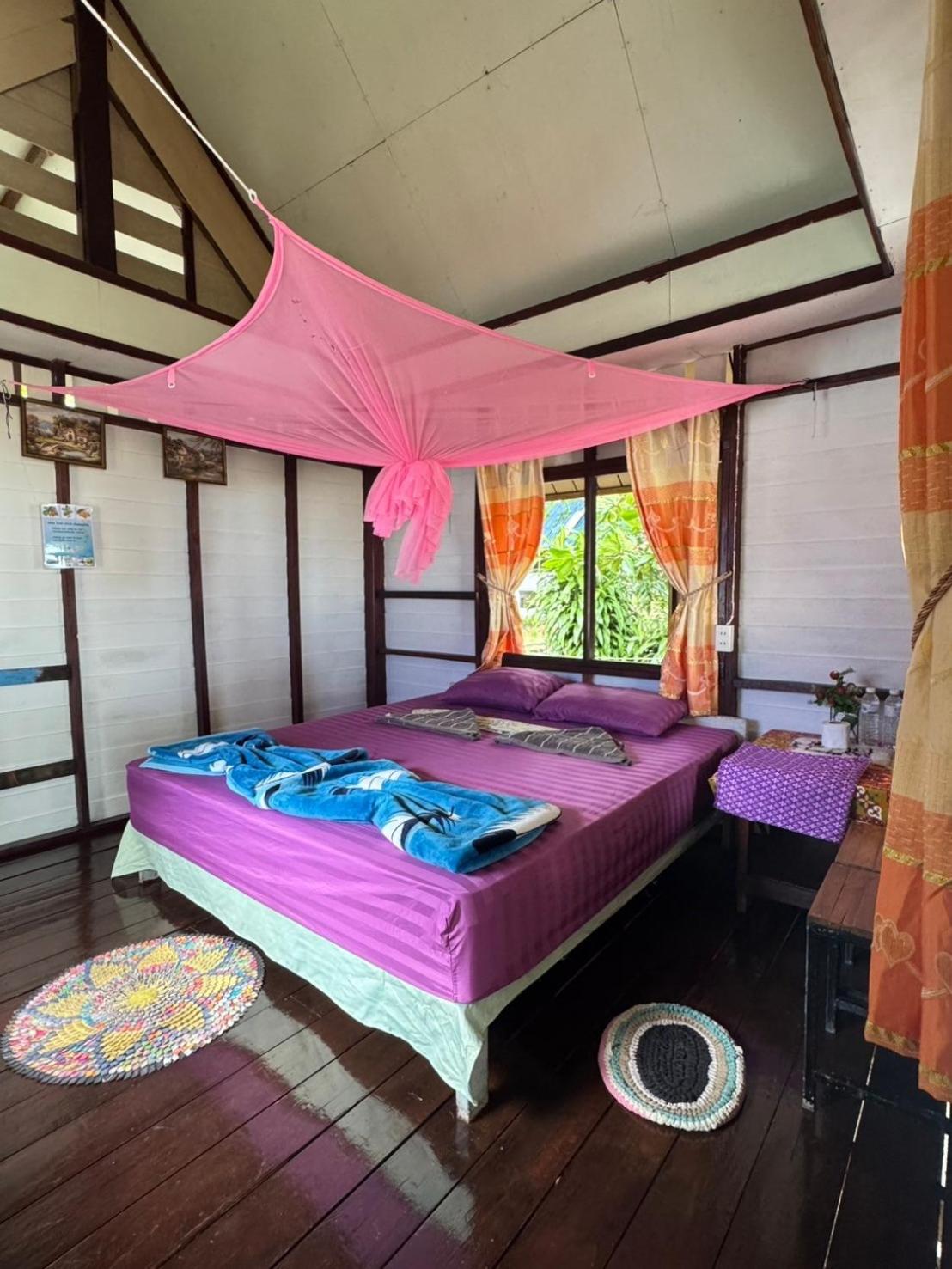 Baan Suan Kayoo 2 Buffalo Bay Aow Khao Kwai view 3