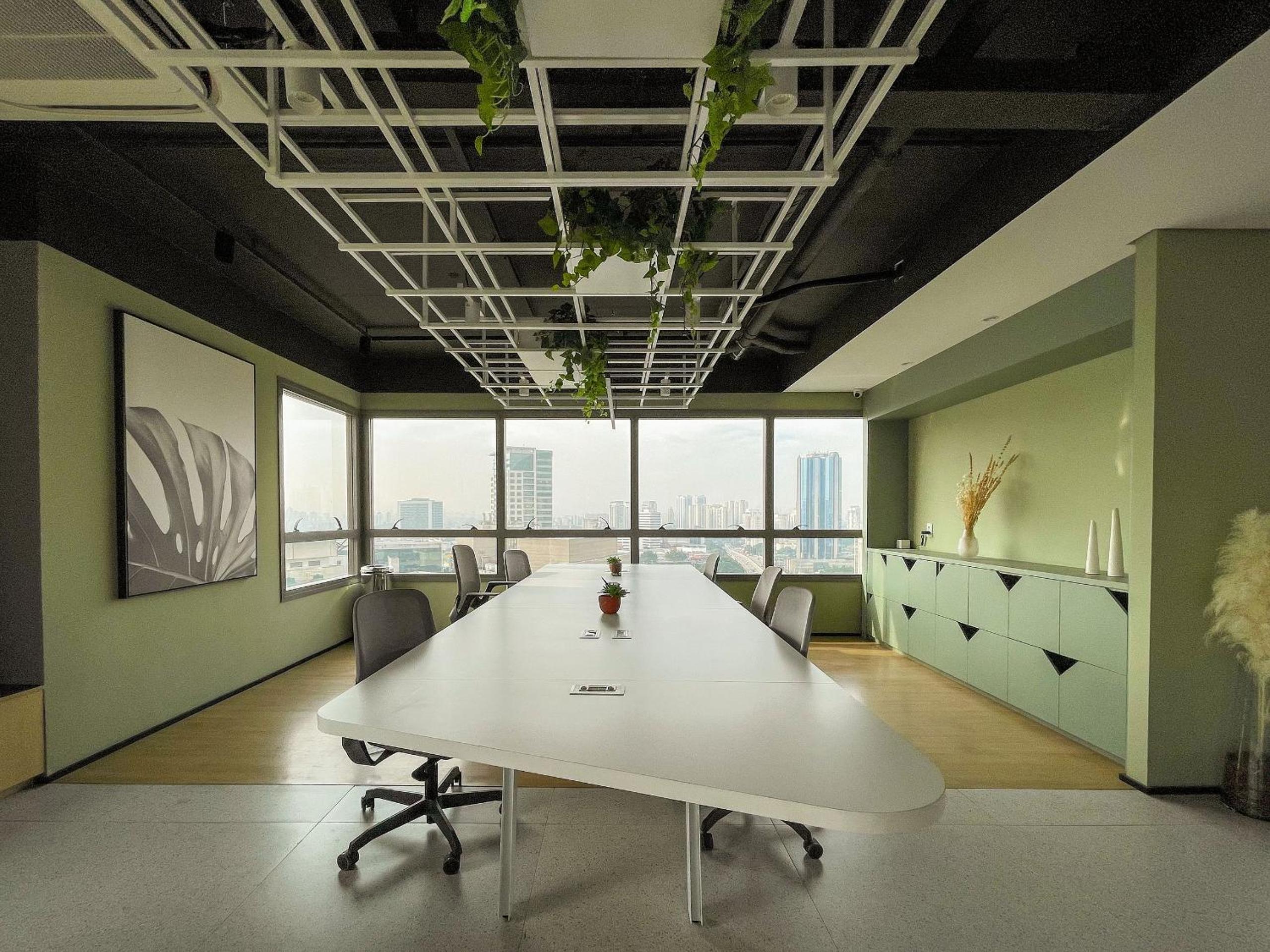 meeting & event spaces