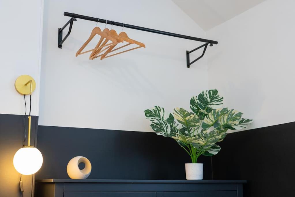 Boutique West-End Living with Bicocca Stays view 4