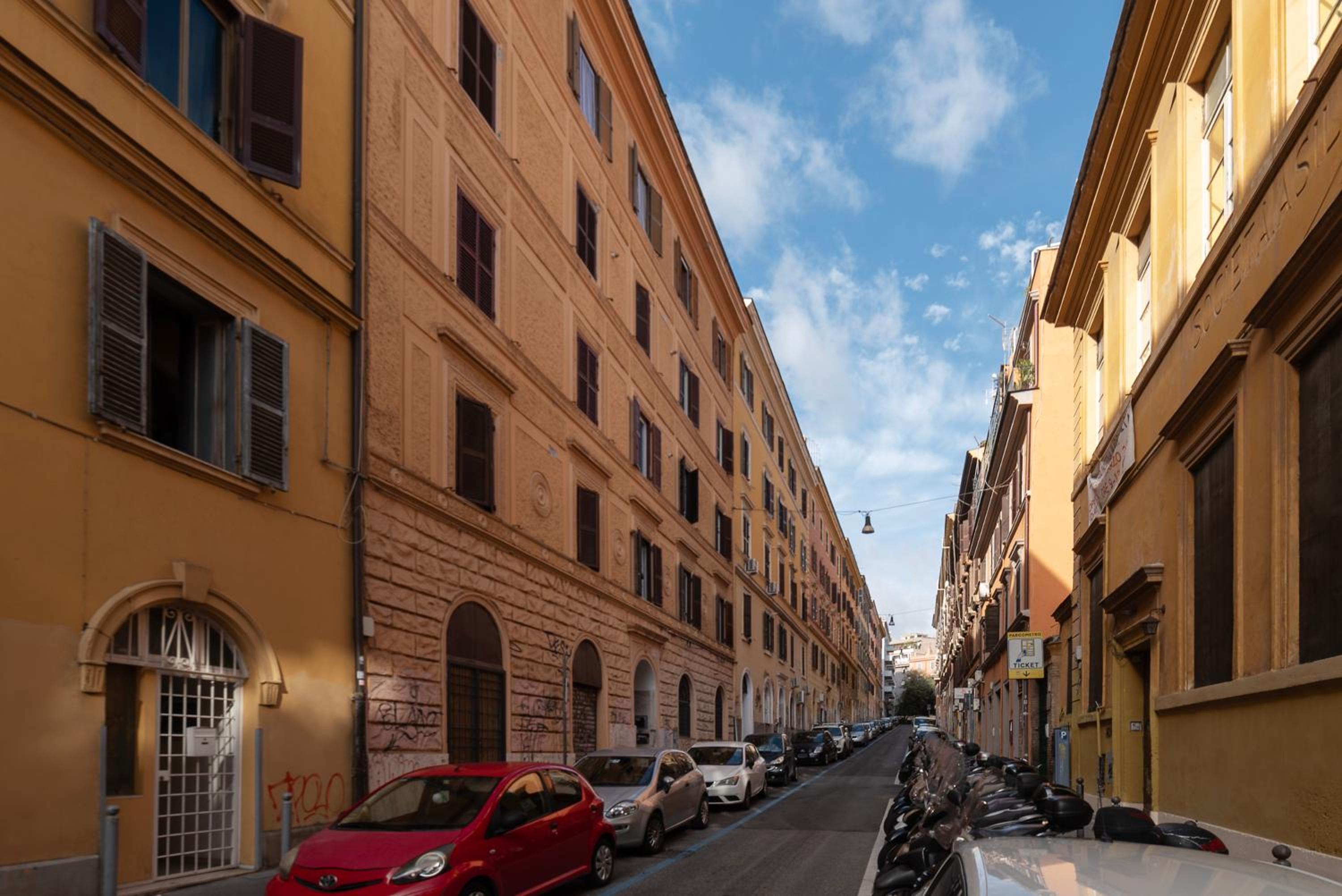 GuestHost - Campani Cozy Apartment