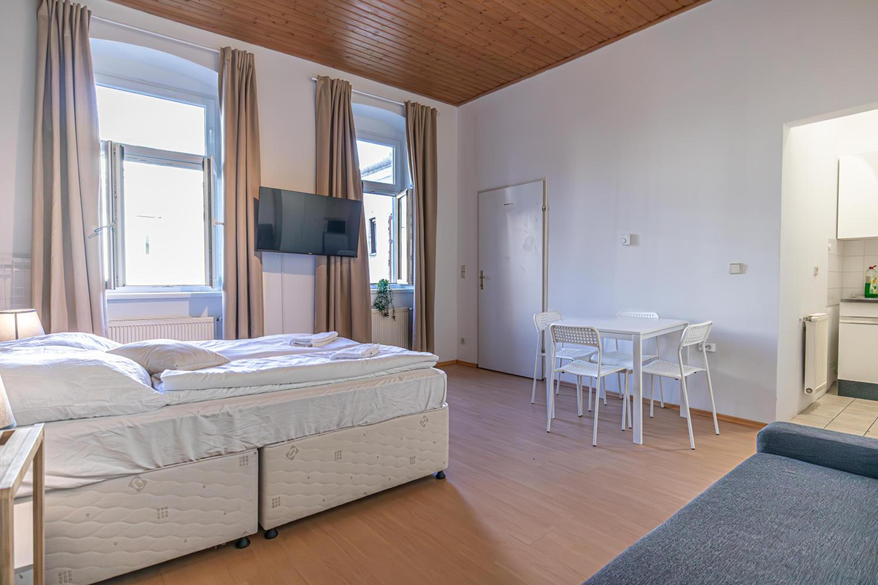 Prime Studio Getaway with Easy Access