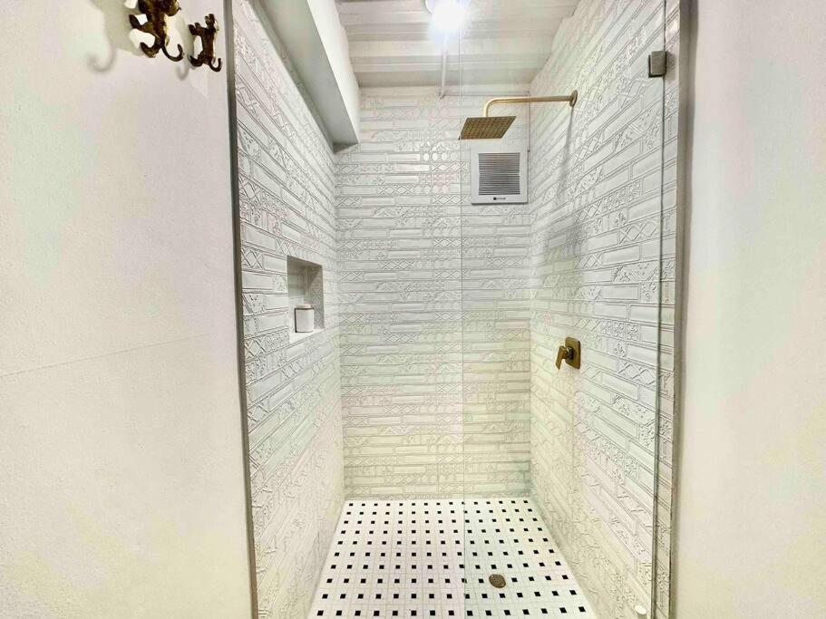 Unique Loft Design, Zona G with Private Terrace - Property Image 9