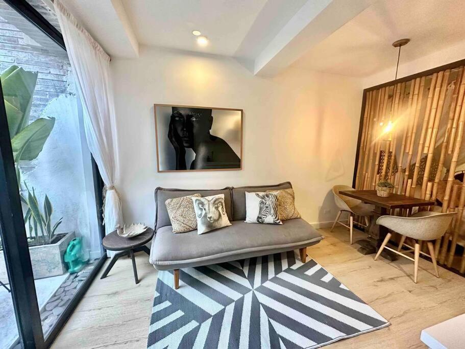 Unique Loft Design, Zona G with Private Terrace - Property Image 24