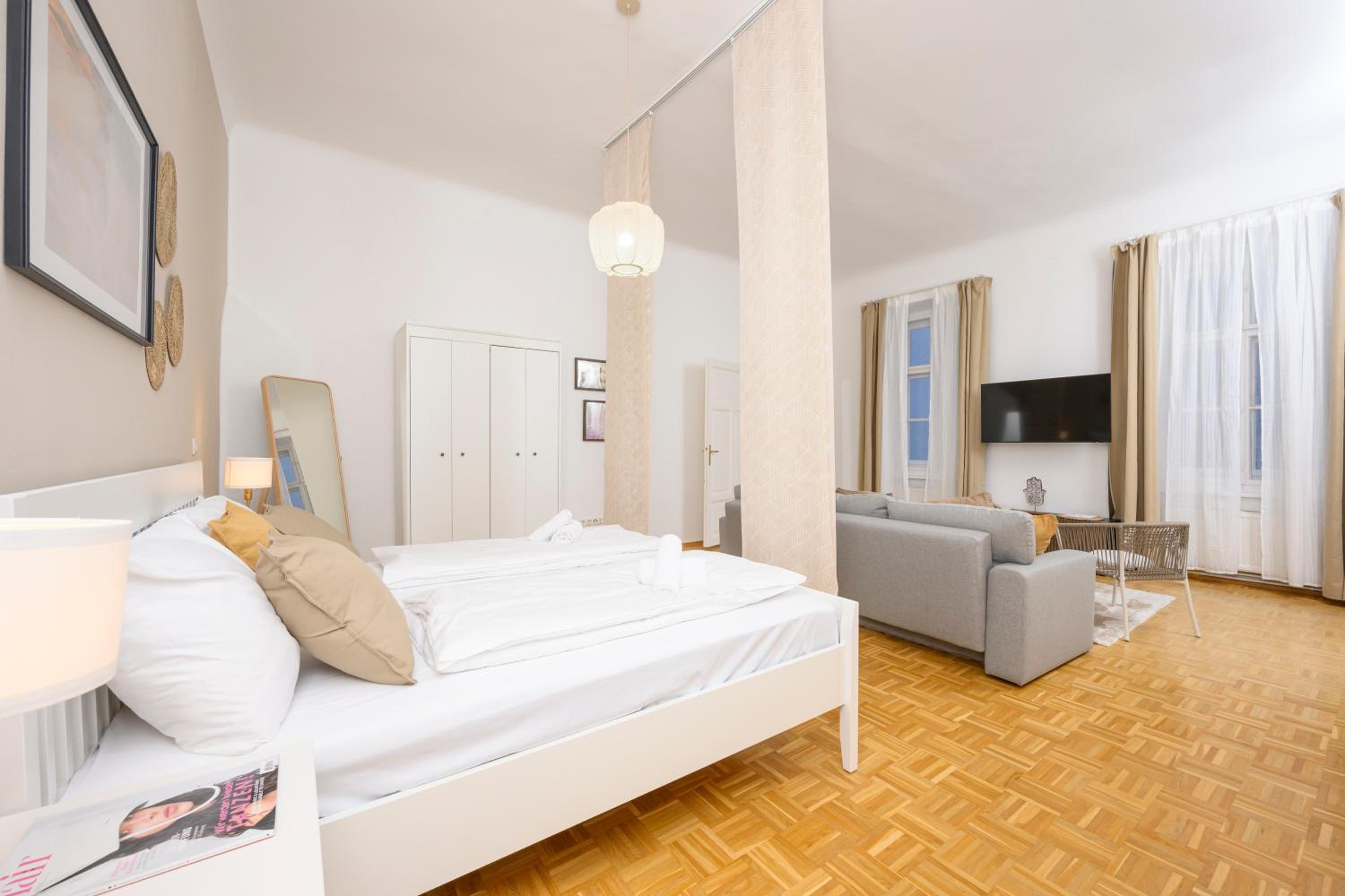 Spacious apartment in Graz for 6 people