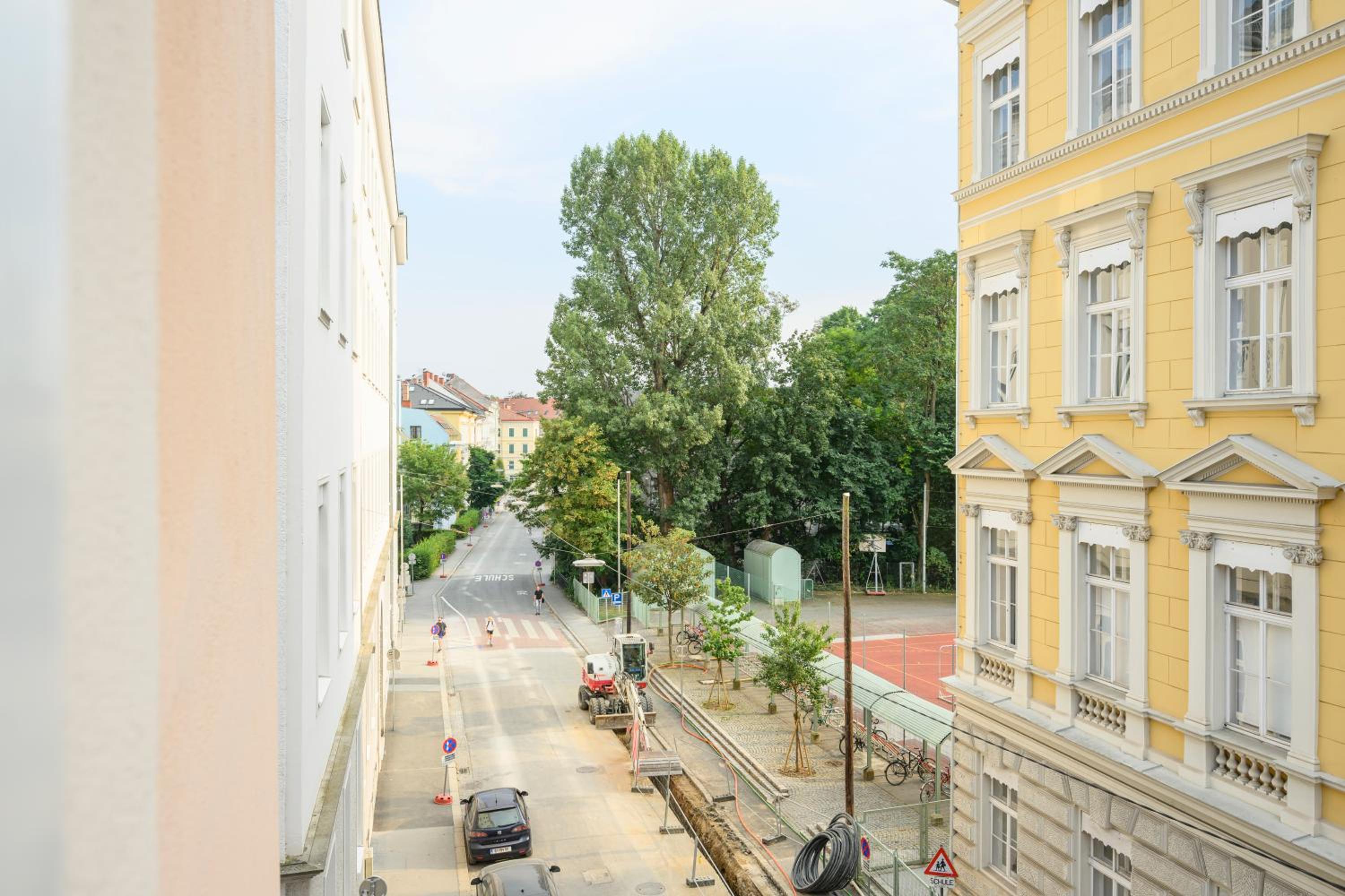 Spacious apartment in Graz for 6 people