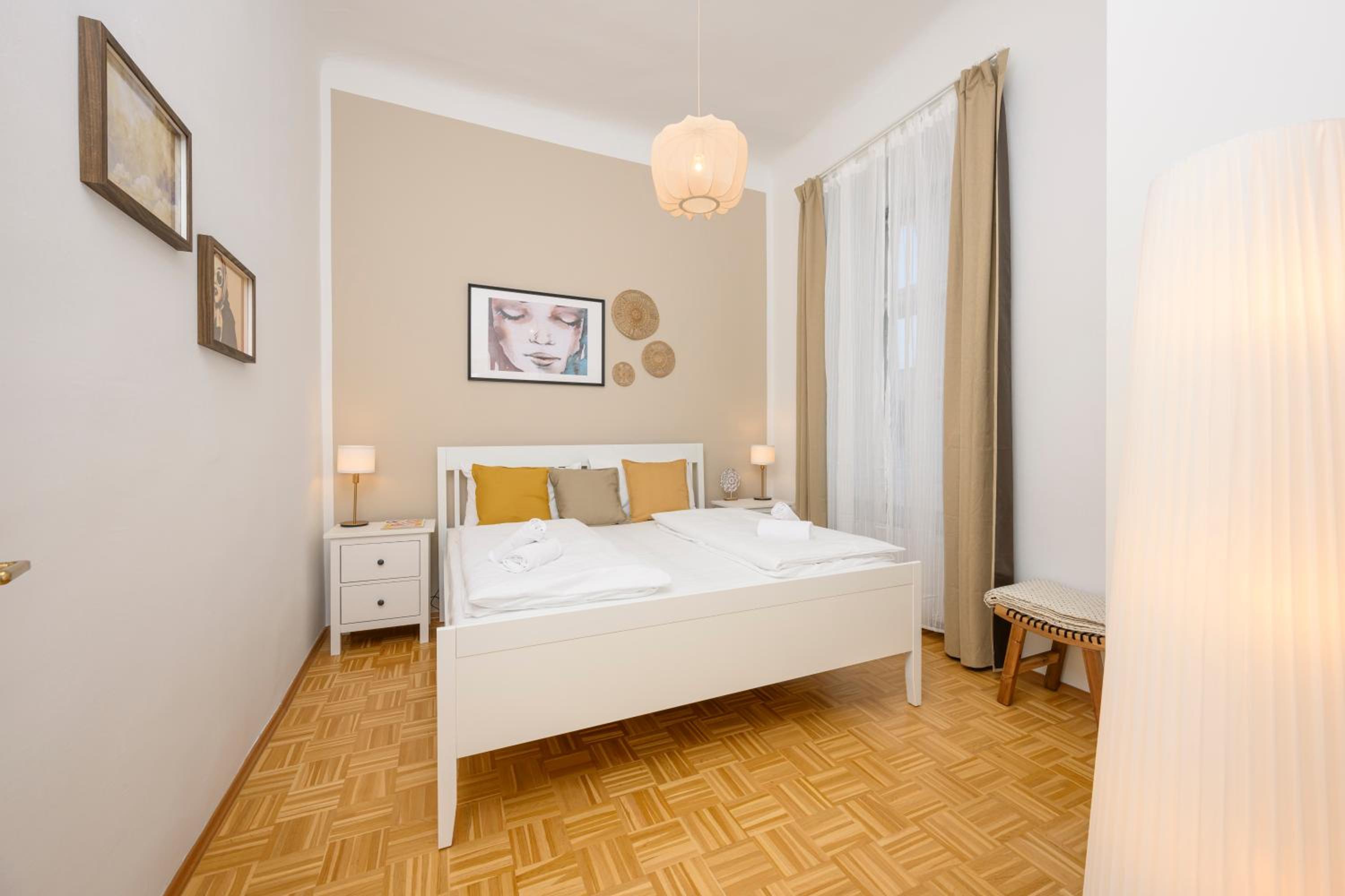 Spacious apartment in Graz for 6 people
