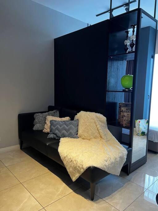 Cozy Axon Residence Bukit Bintang by Konoha Suites 1-6pax