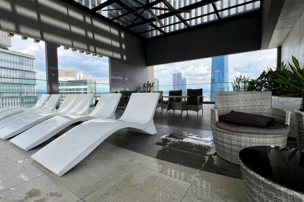 Cozy Axon Residence Bukit Bintang by Konoha Suites 1-6pax