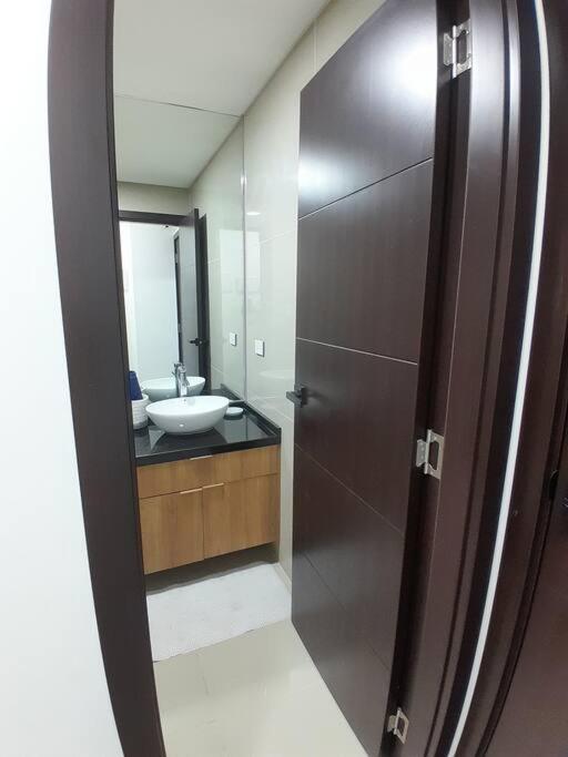 105 Sirari Palm Apartamento 2 Habitaciones con Amplio Balcón