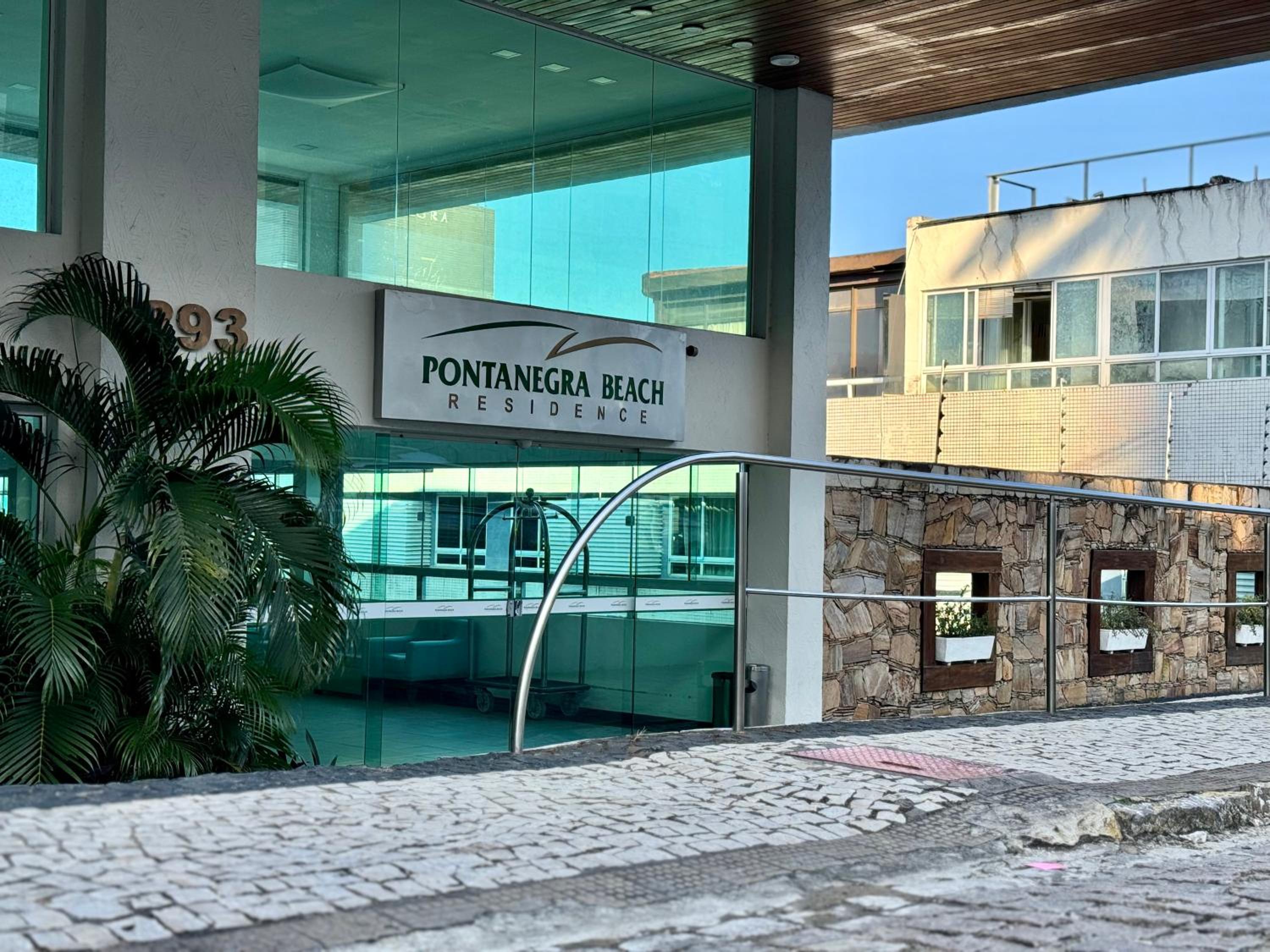 Edy hospedagens Beira-Mar flat 310 com vista para o morro do careca, piscina e localização privilegiada