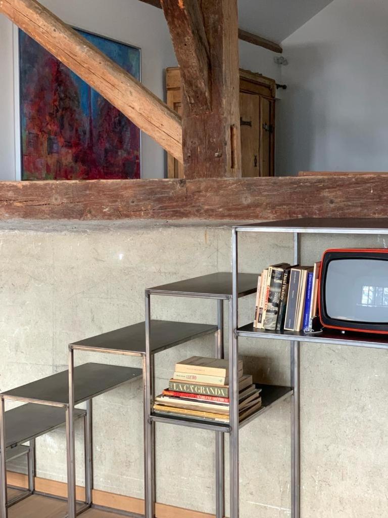 'Le Petit Clos Suites'- Charming Getaway on Leman Lake