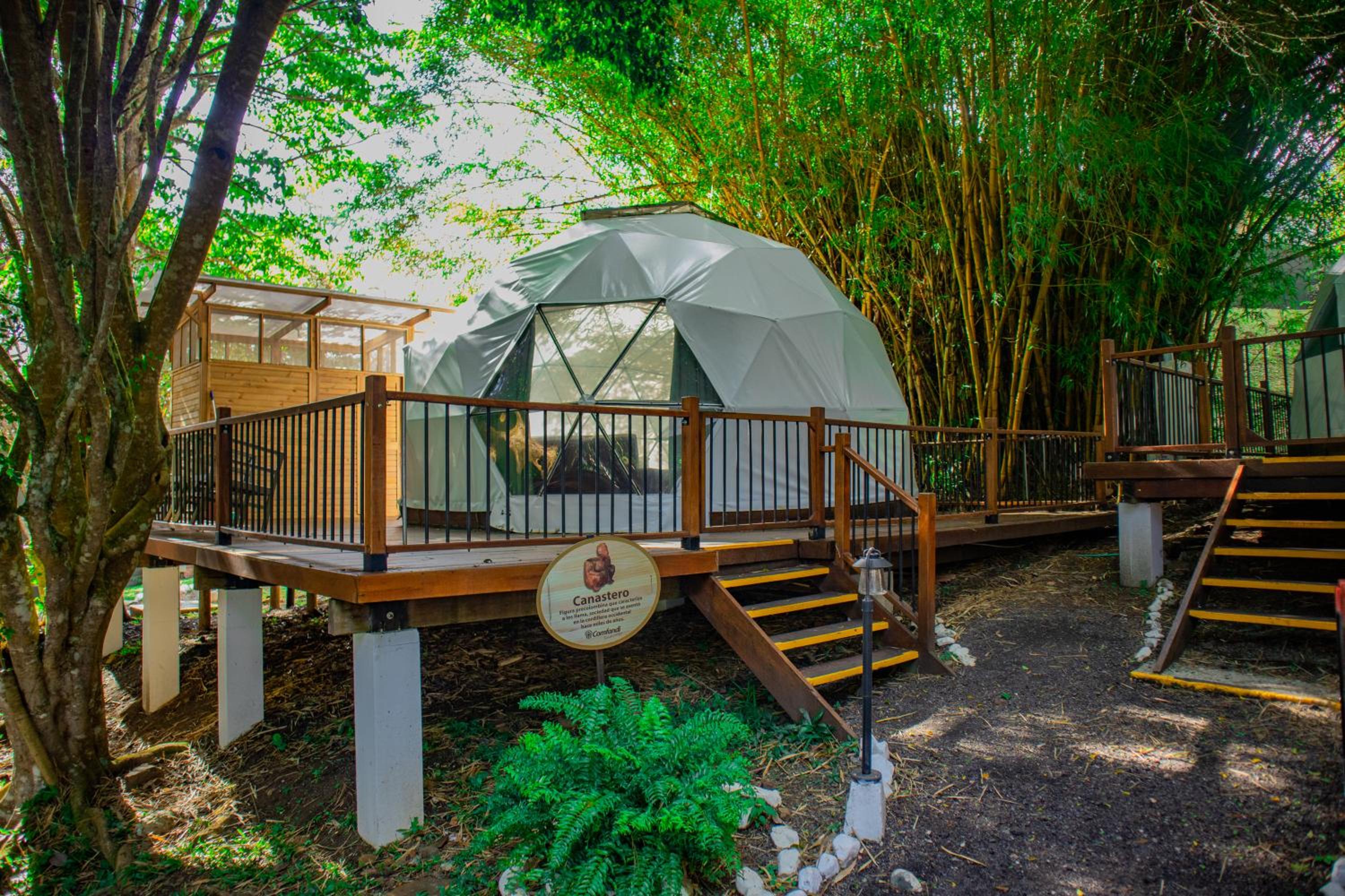 Glamping - Centro Vacacional Comfandi Lago Calima