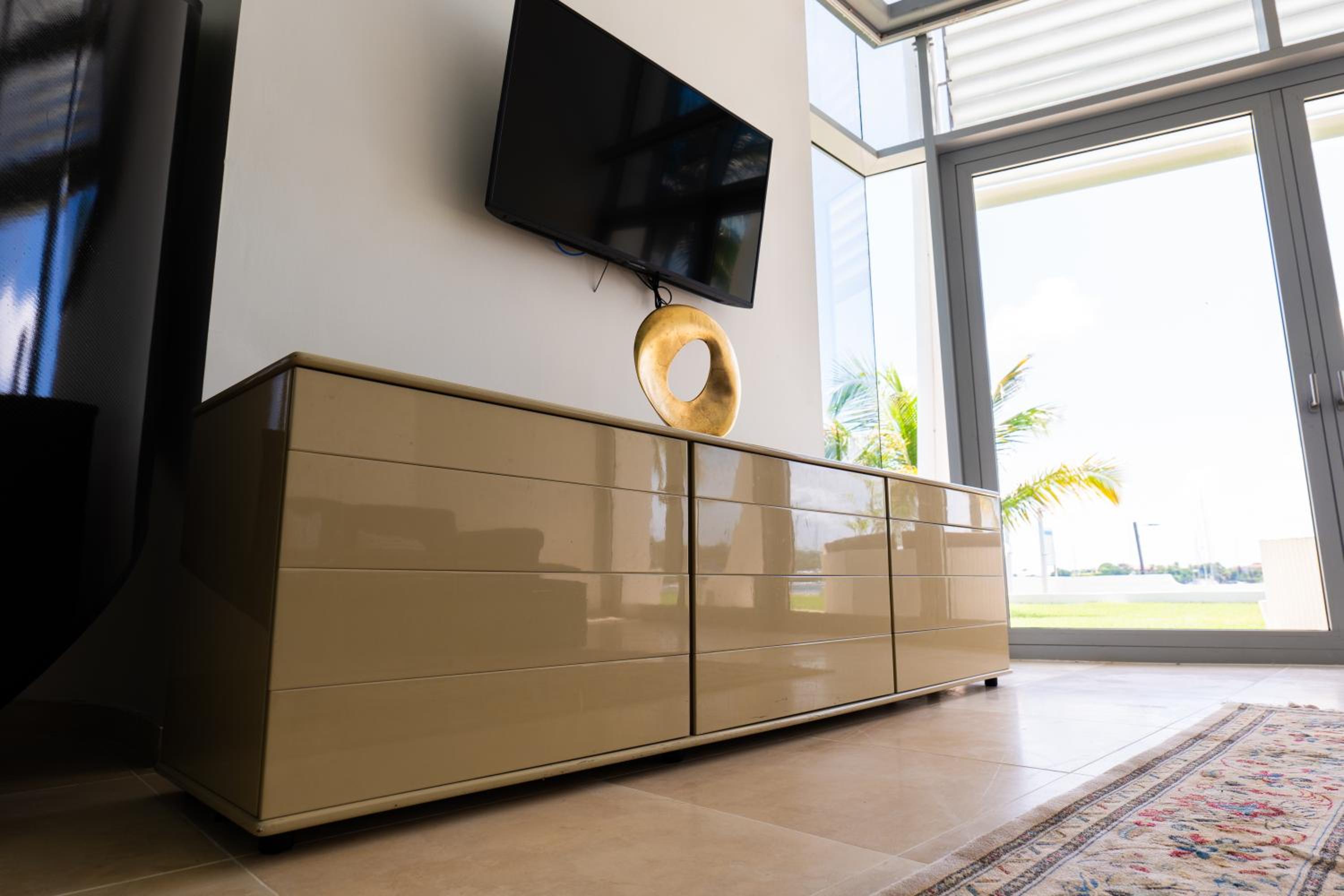 Waterside Luxury Condo