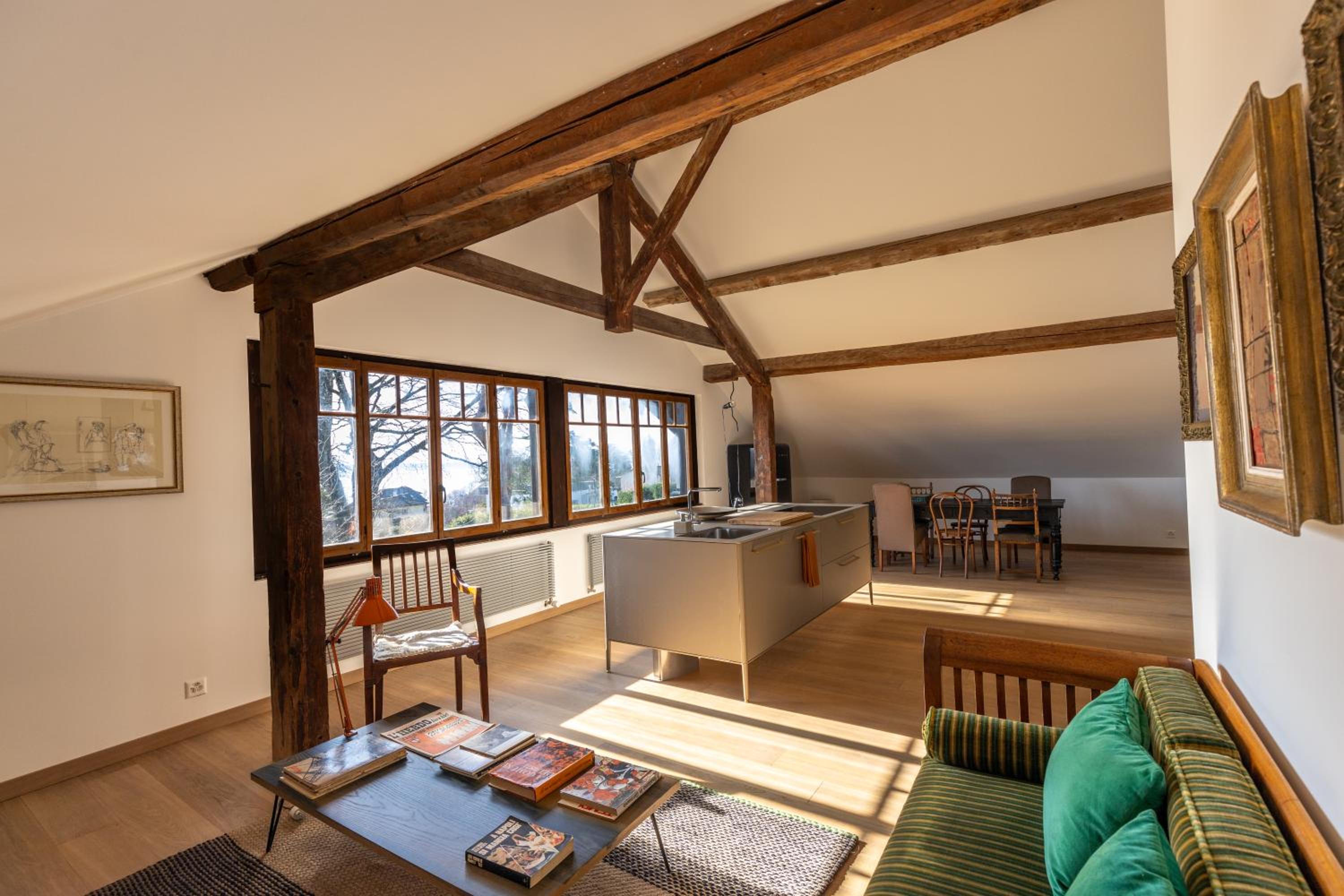 'Le Petit Clos Suites'- Charming Getaway on Leman Lake