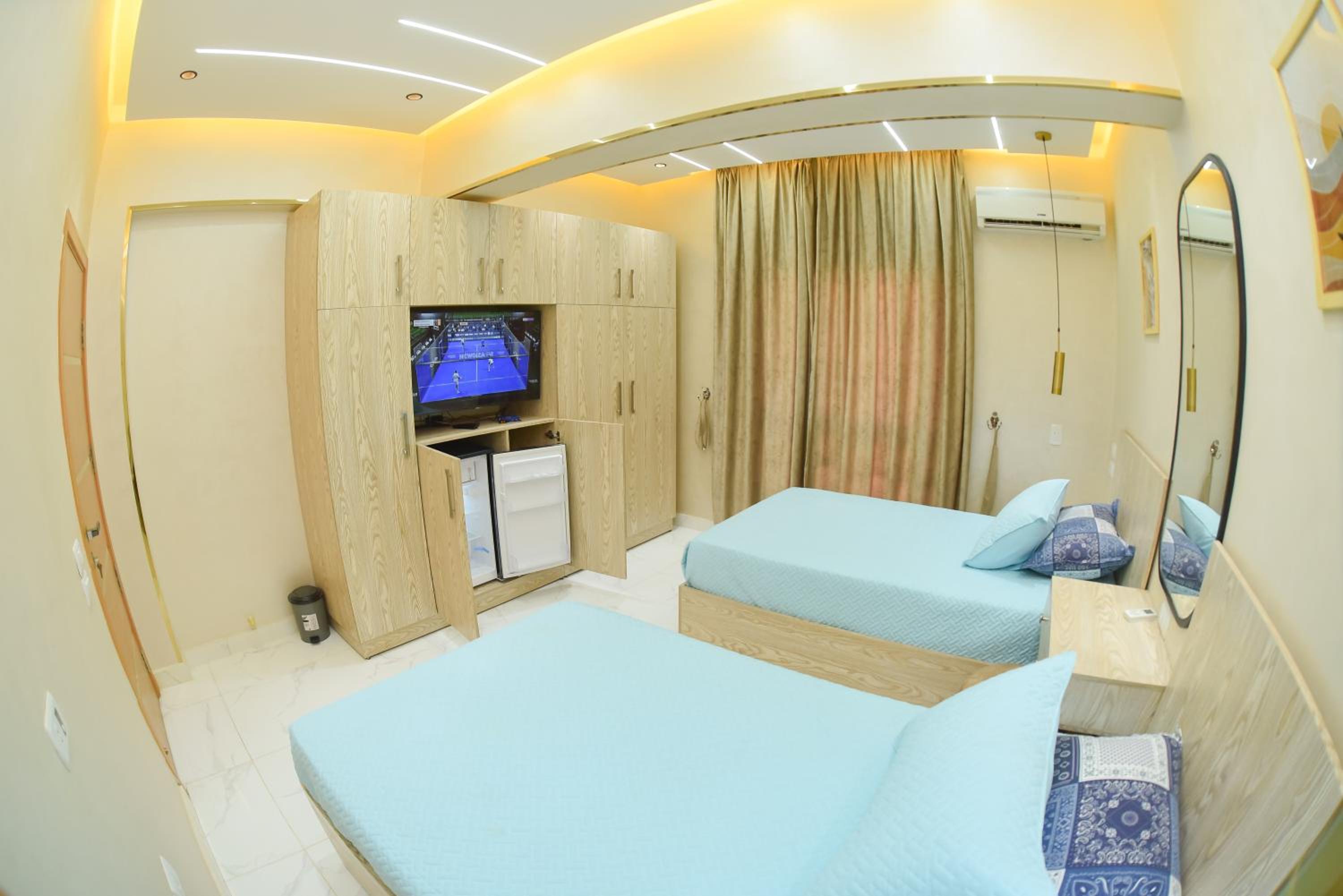 Sheikh Zayed home