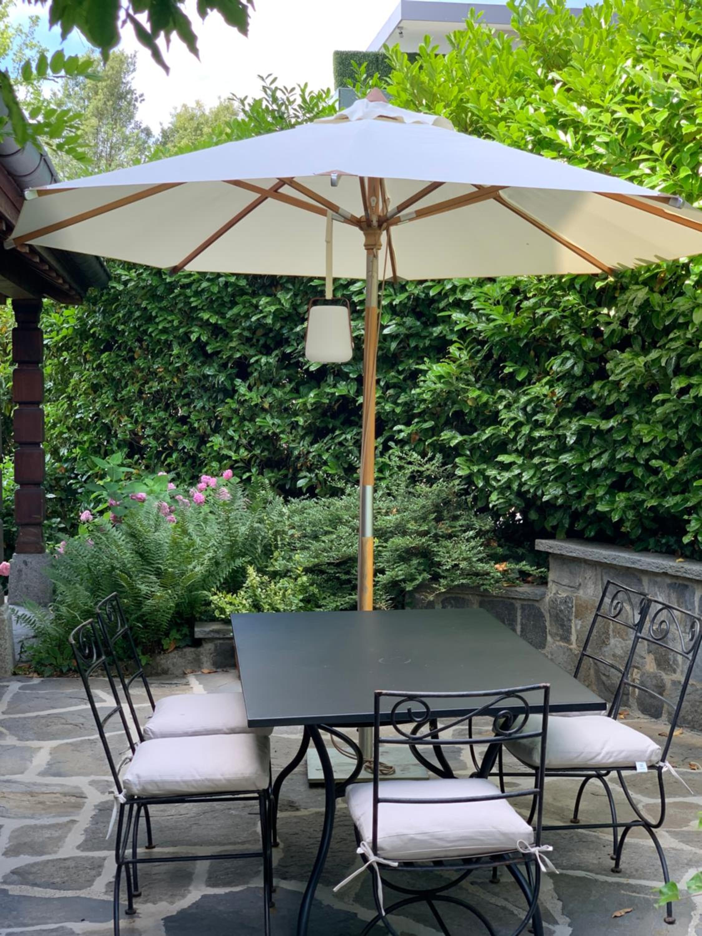 'Le Petit Clos Suites'- Charming Getaway on Leman Lake