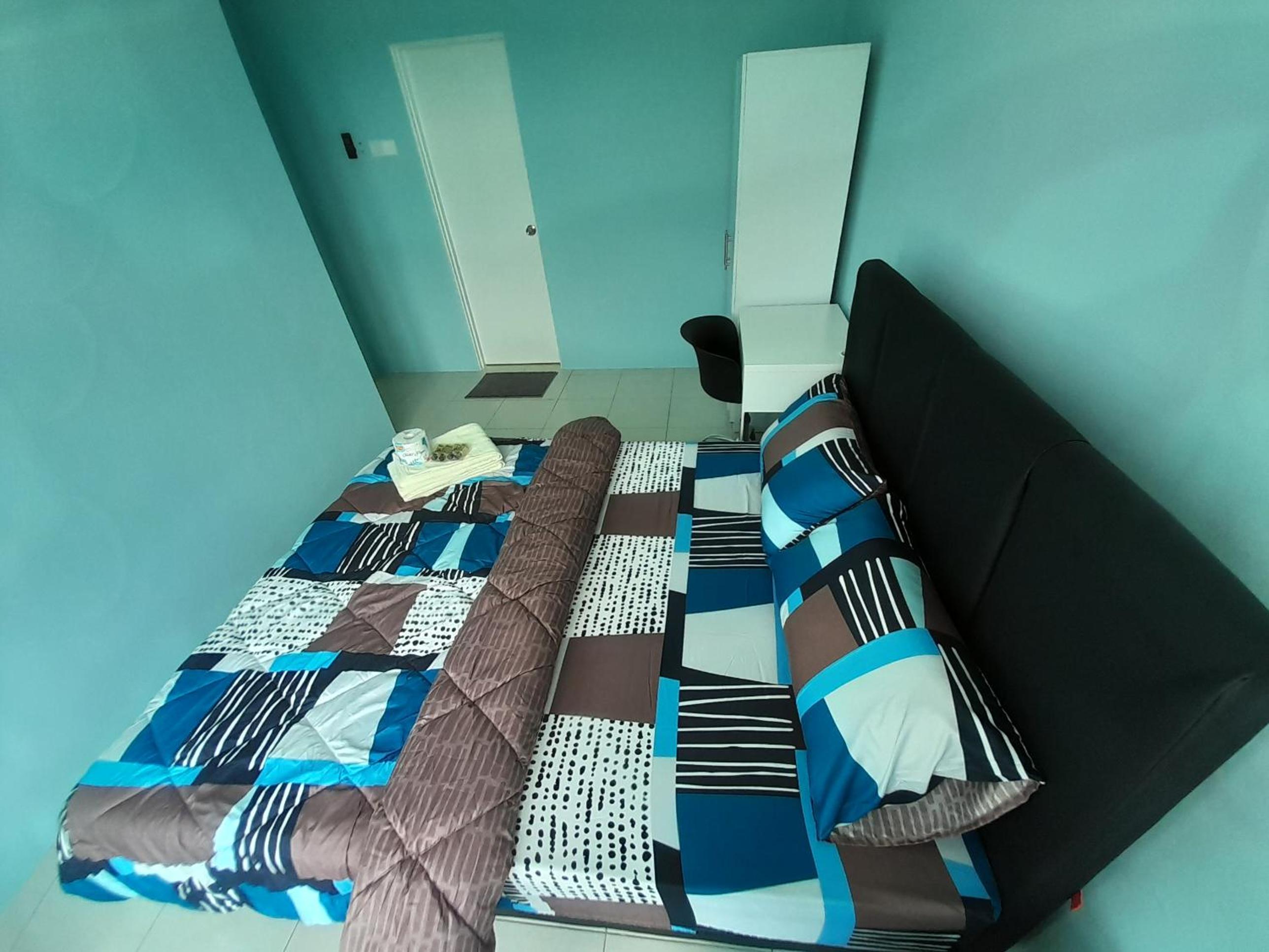 The Anderson Condo with NETFLIX with Free Parking with Swimming Pool and at Ipoh City Centre Nearby to all amenities and attractions photo 8