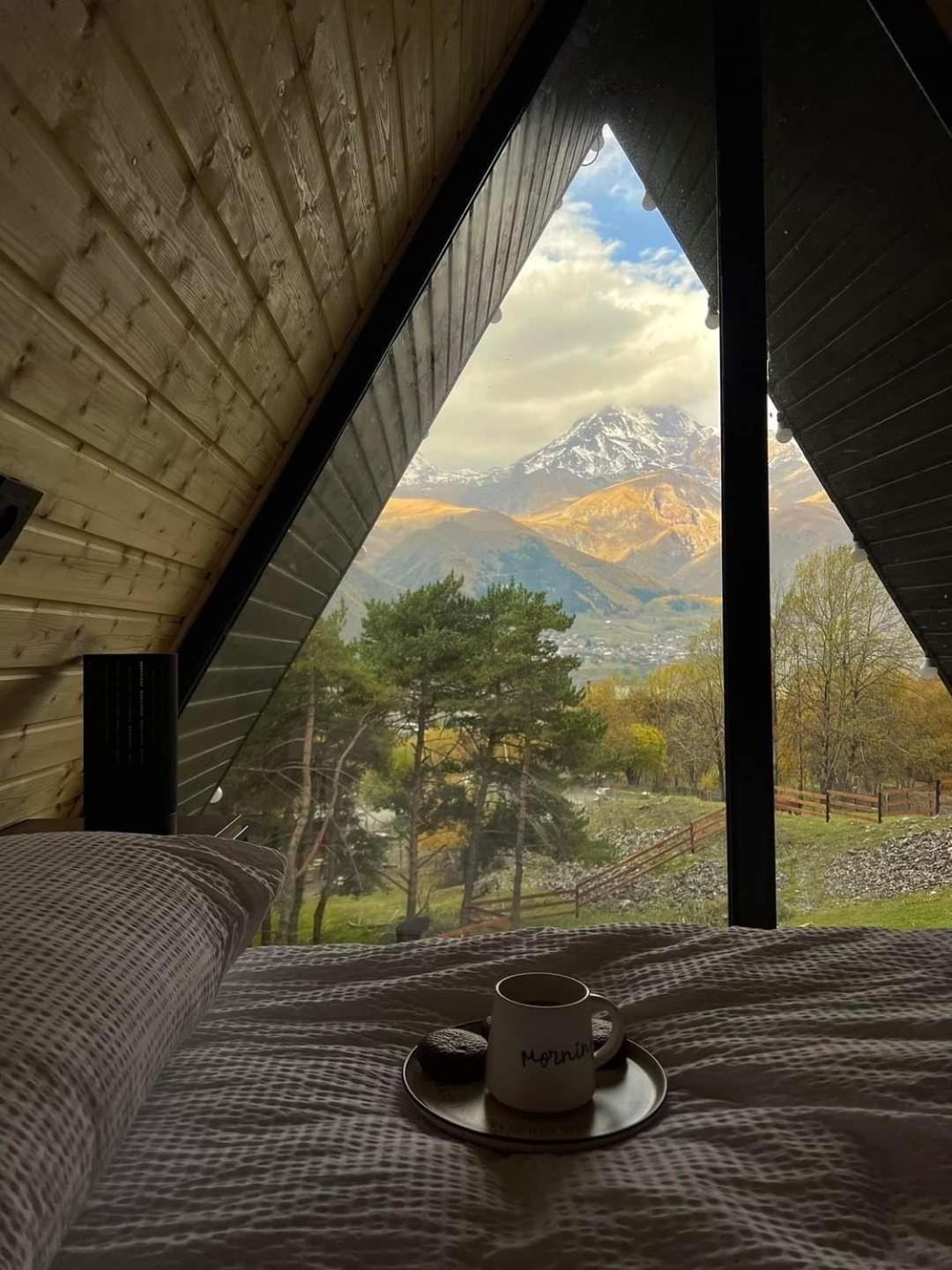 Libertà Cottage Kazbegi view 2