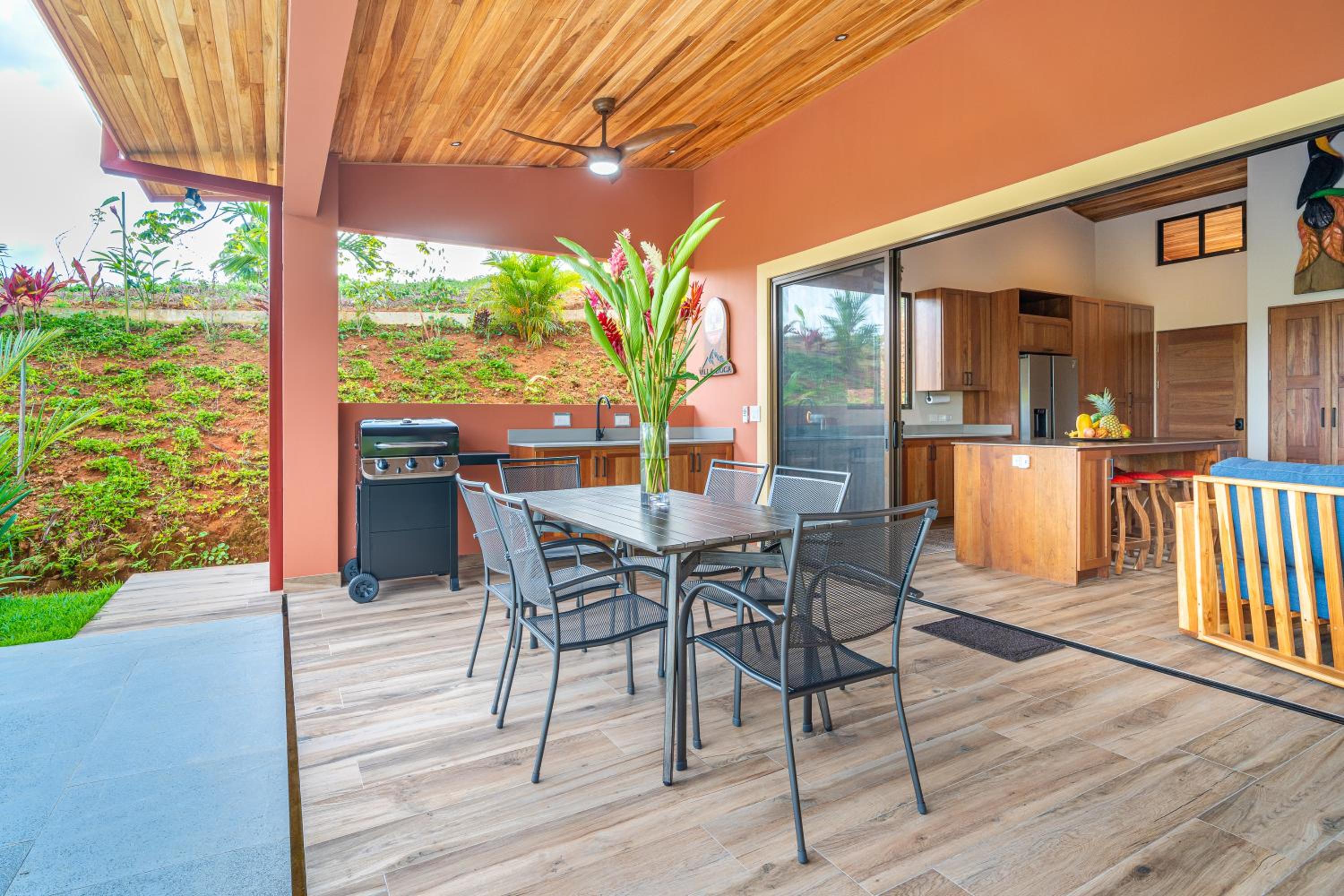 Villa Roca Ocean to Mountain Views - by Pura Villas