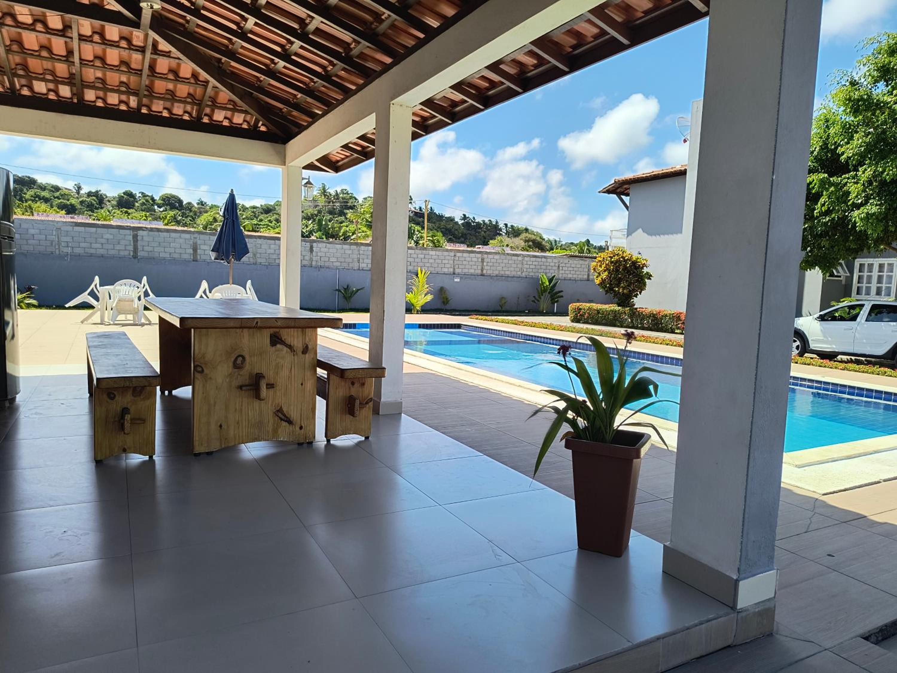 Apartamento 3 quartos Duplex na Praia Taperapuan, 400 metros da praia