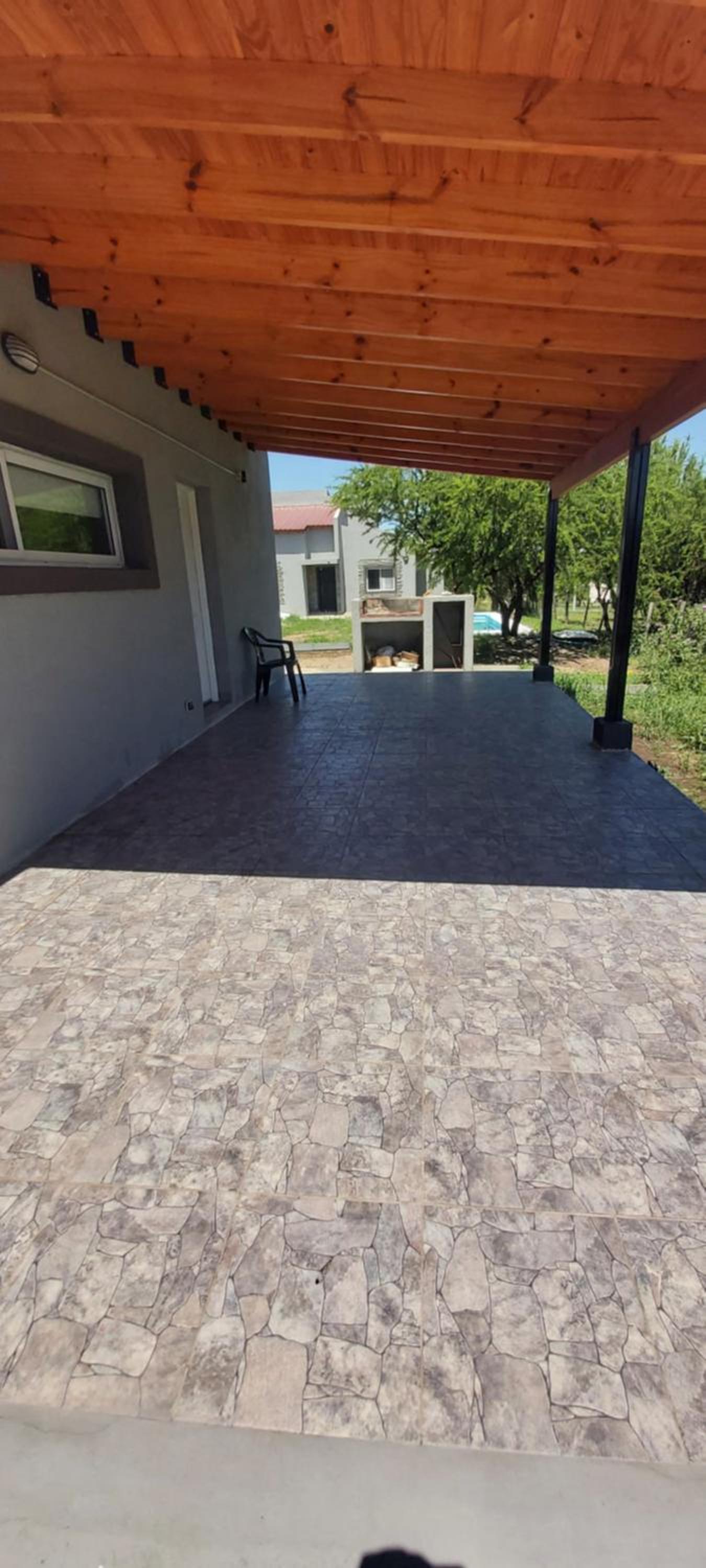 Monchos House