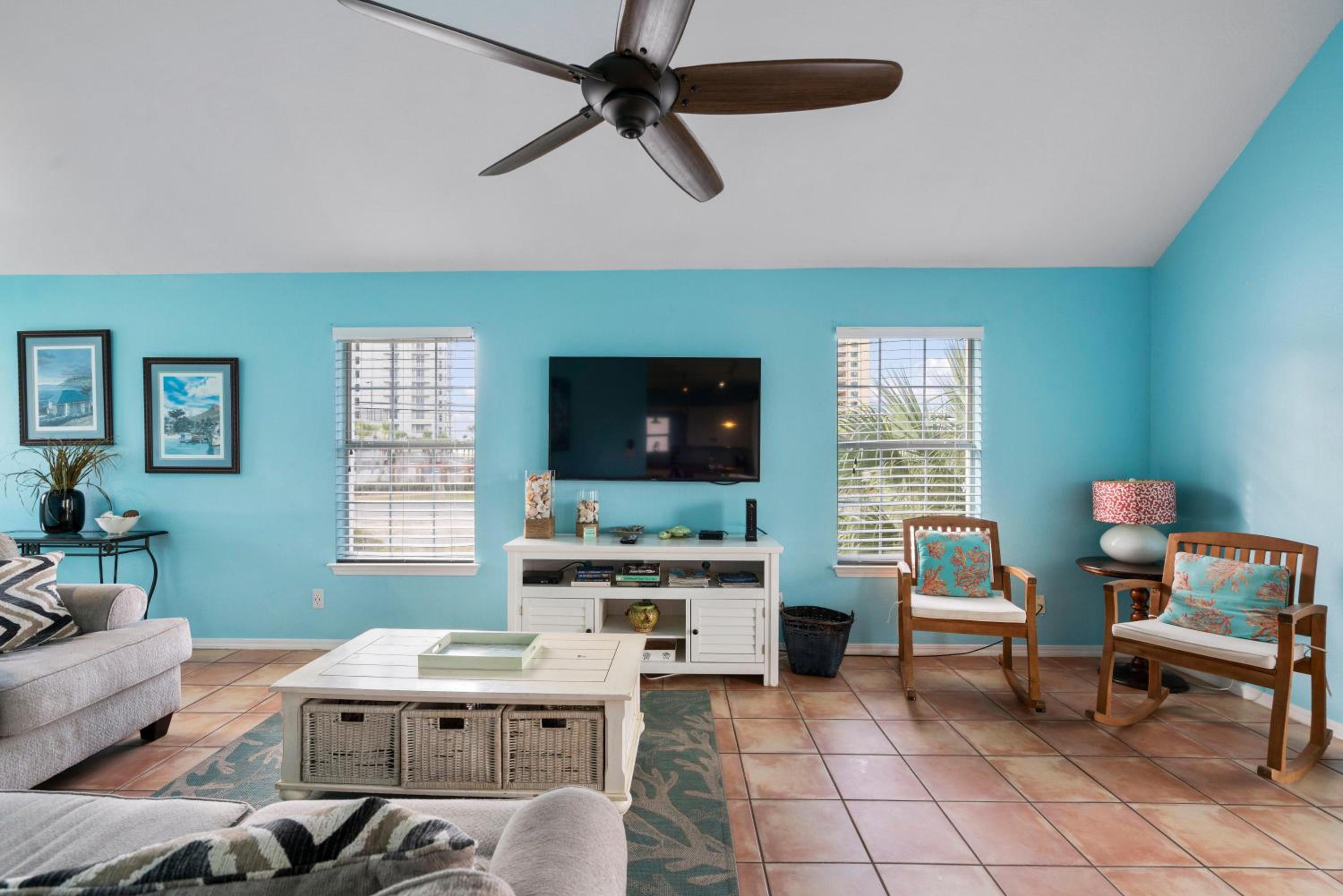 Blues Beach Bungalow