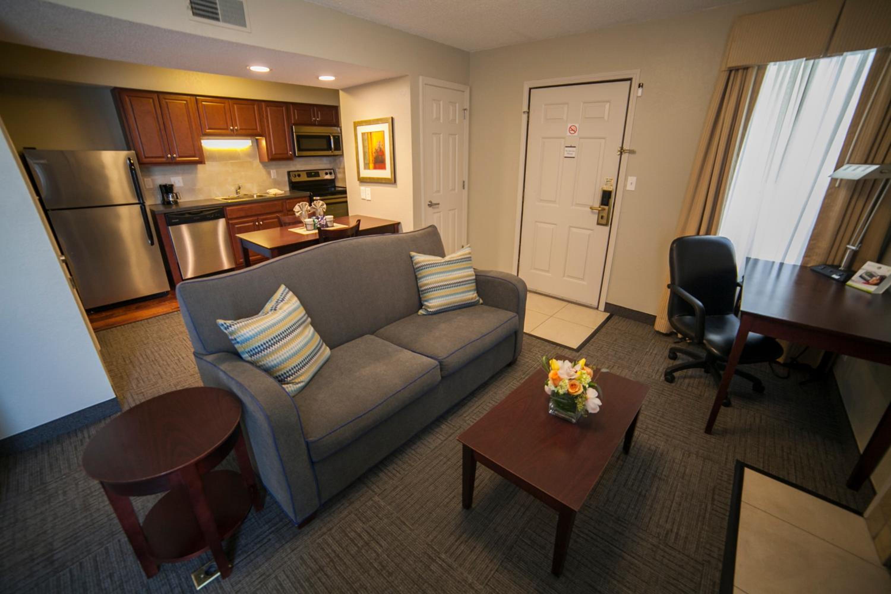 New Haven Vacations - New Haven Village Suites - Property Image 2