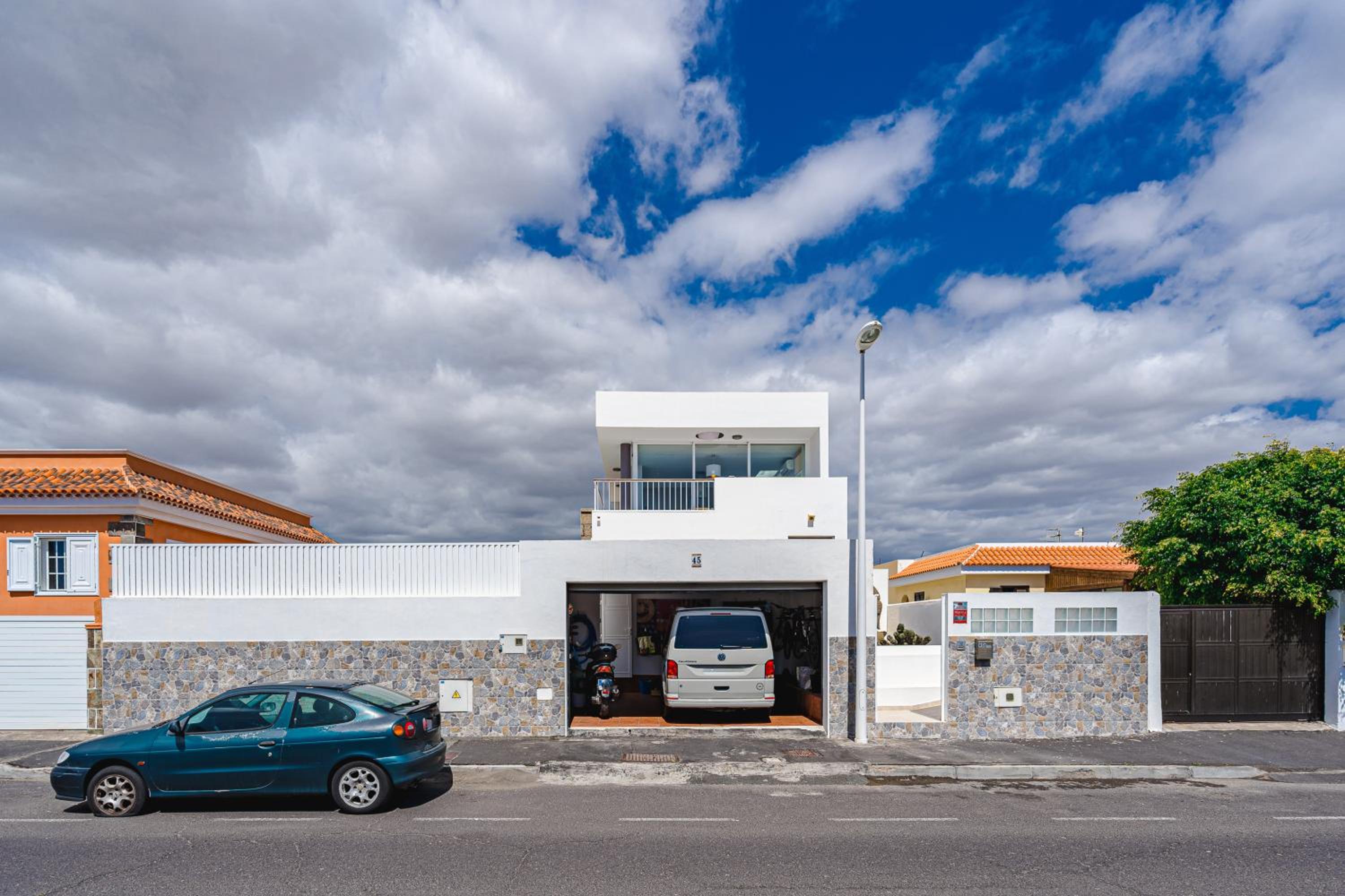 Vila Rosa with heated pool