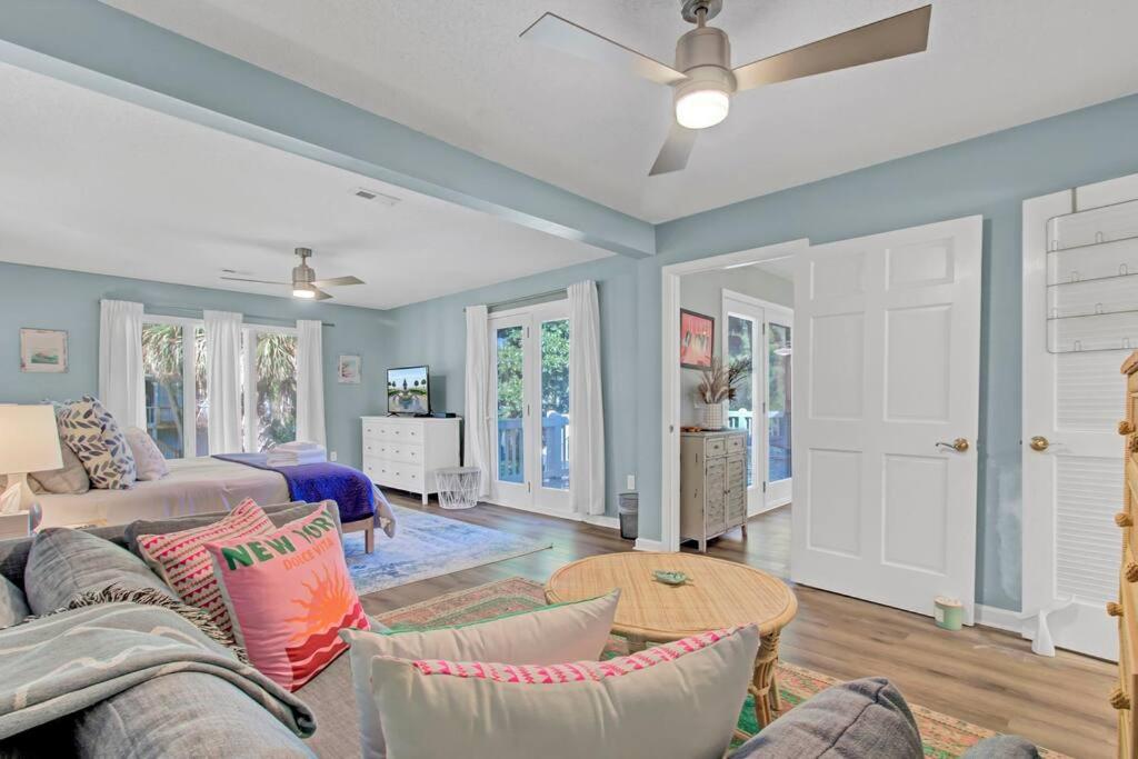 Lucky Charm- Edisto Beach 1 BLOCK FROM BEACH view 4