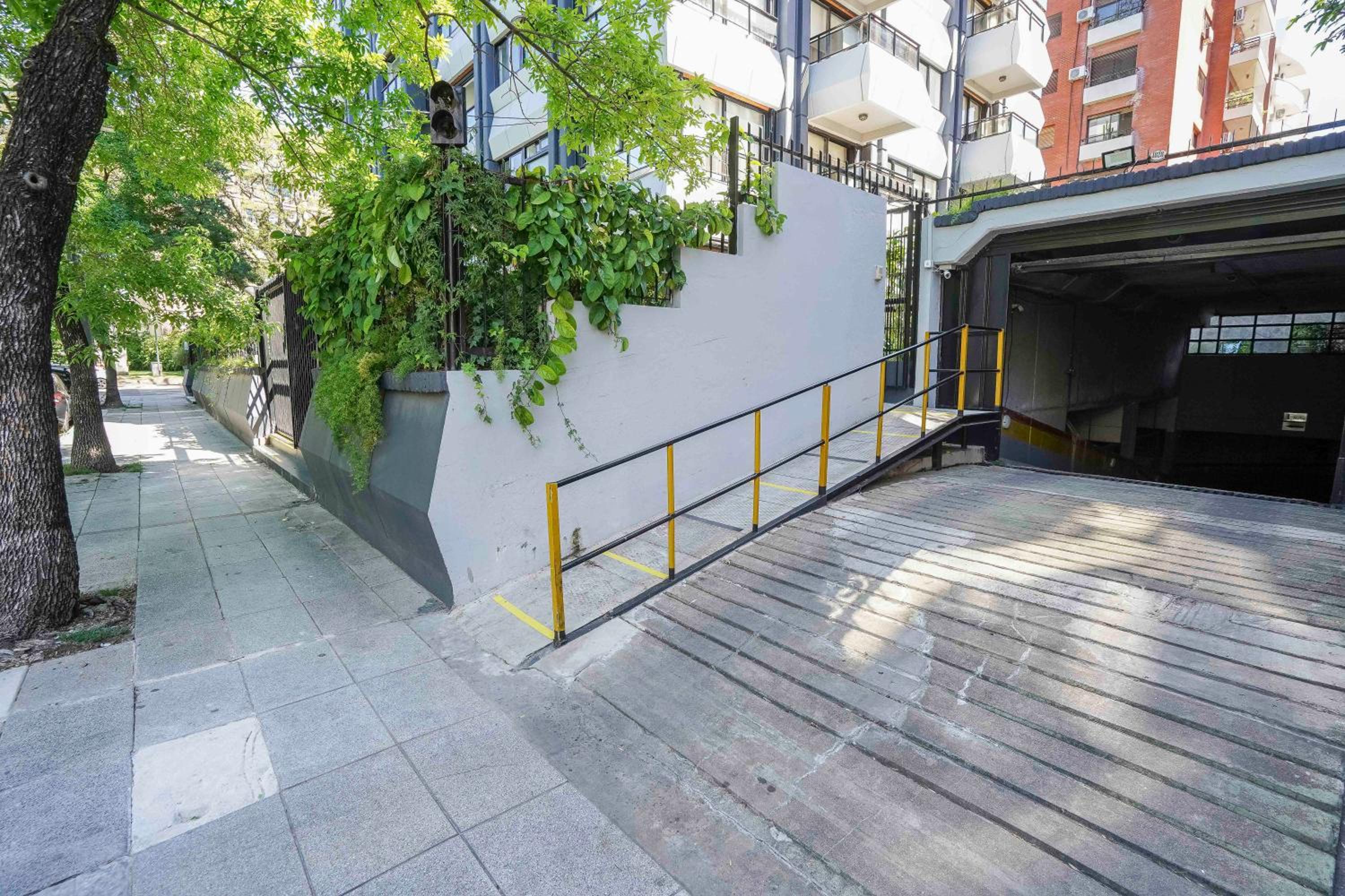Exclusivo Apartamento con pileta cerca de River