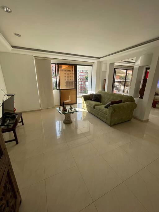 Apartamento en Cali, Granada