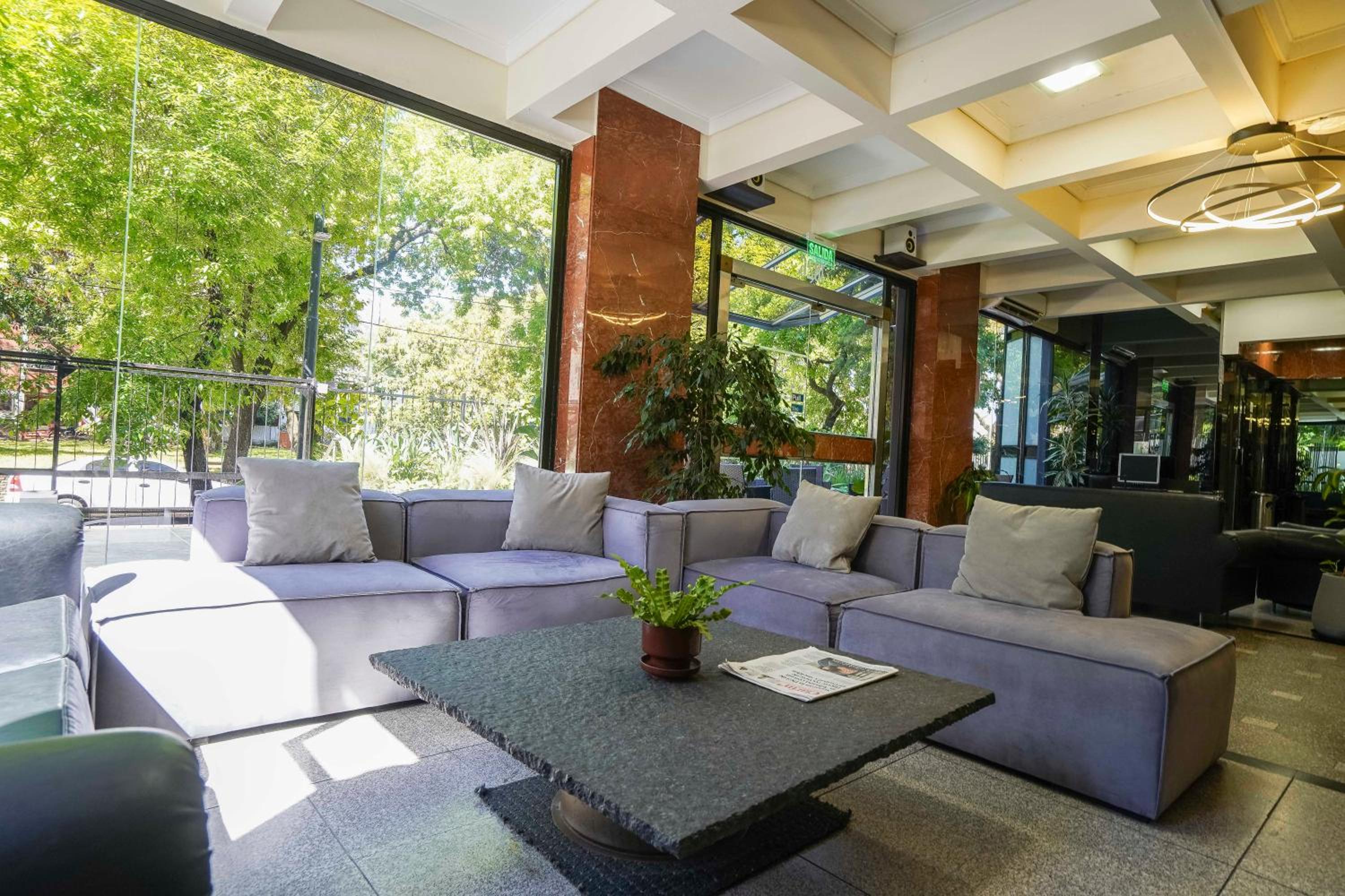 Exclusivo Apartamento con pileta cerca de River