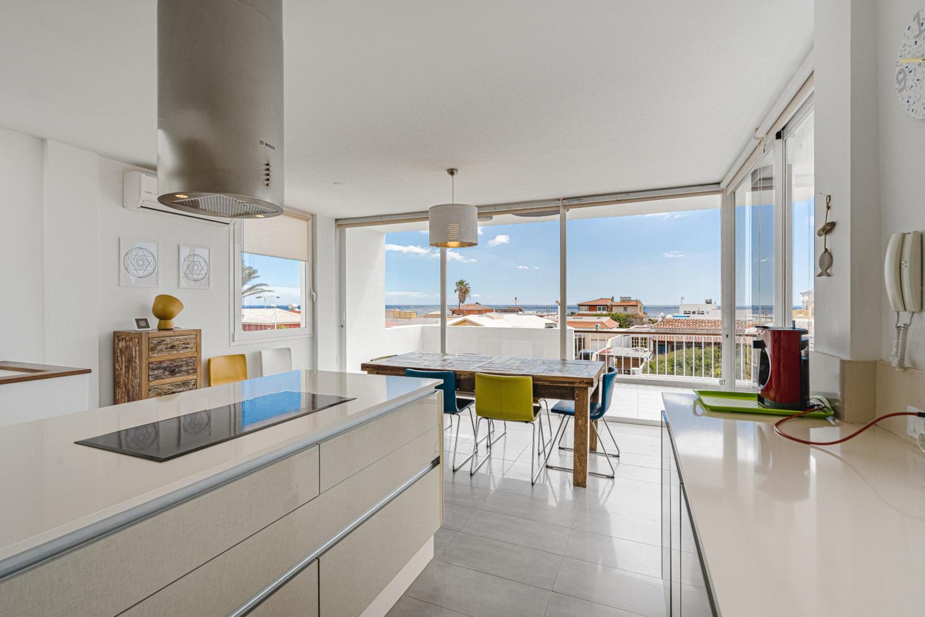 Vila Rosa with heated pool