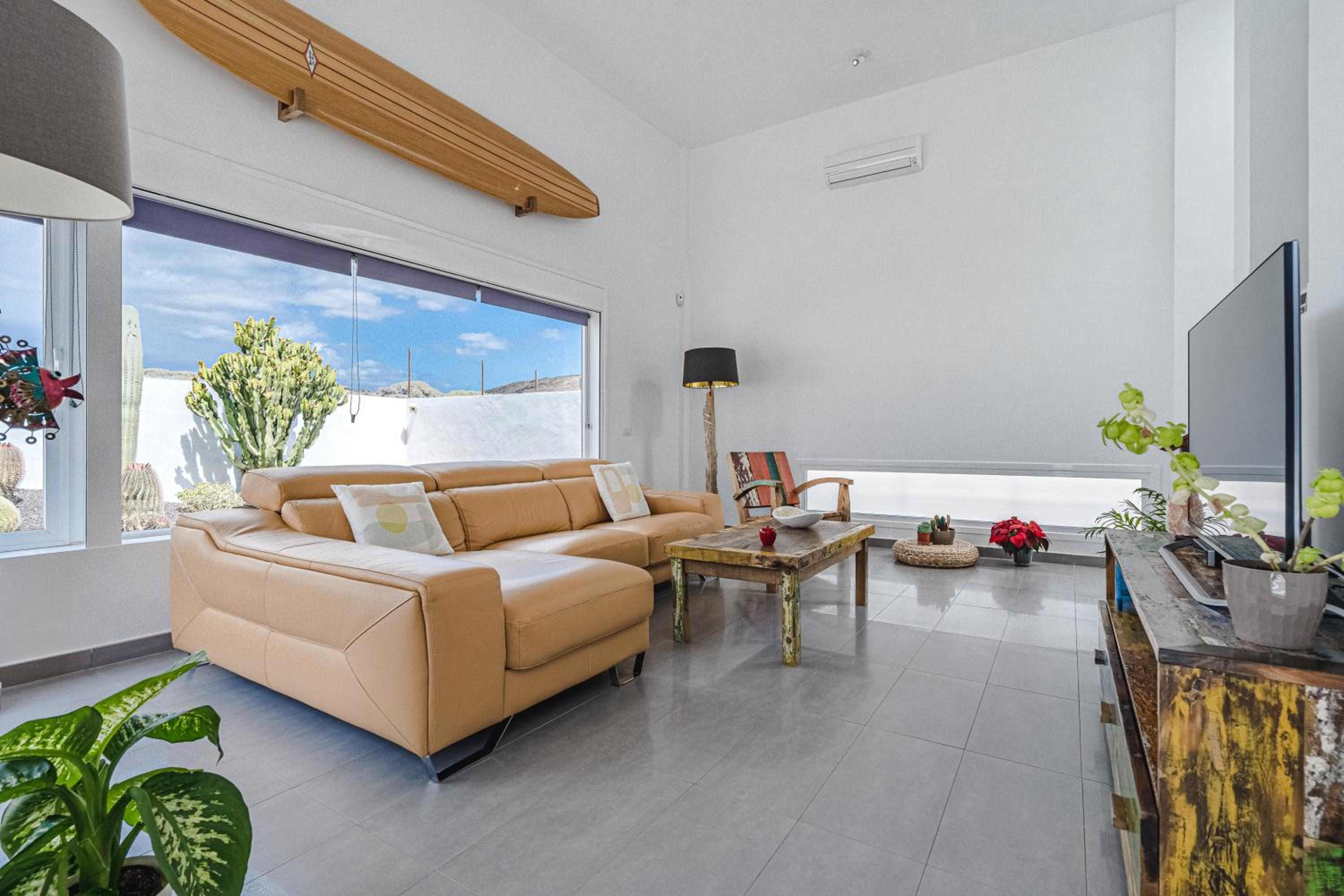 Vila Rosa with heated pool