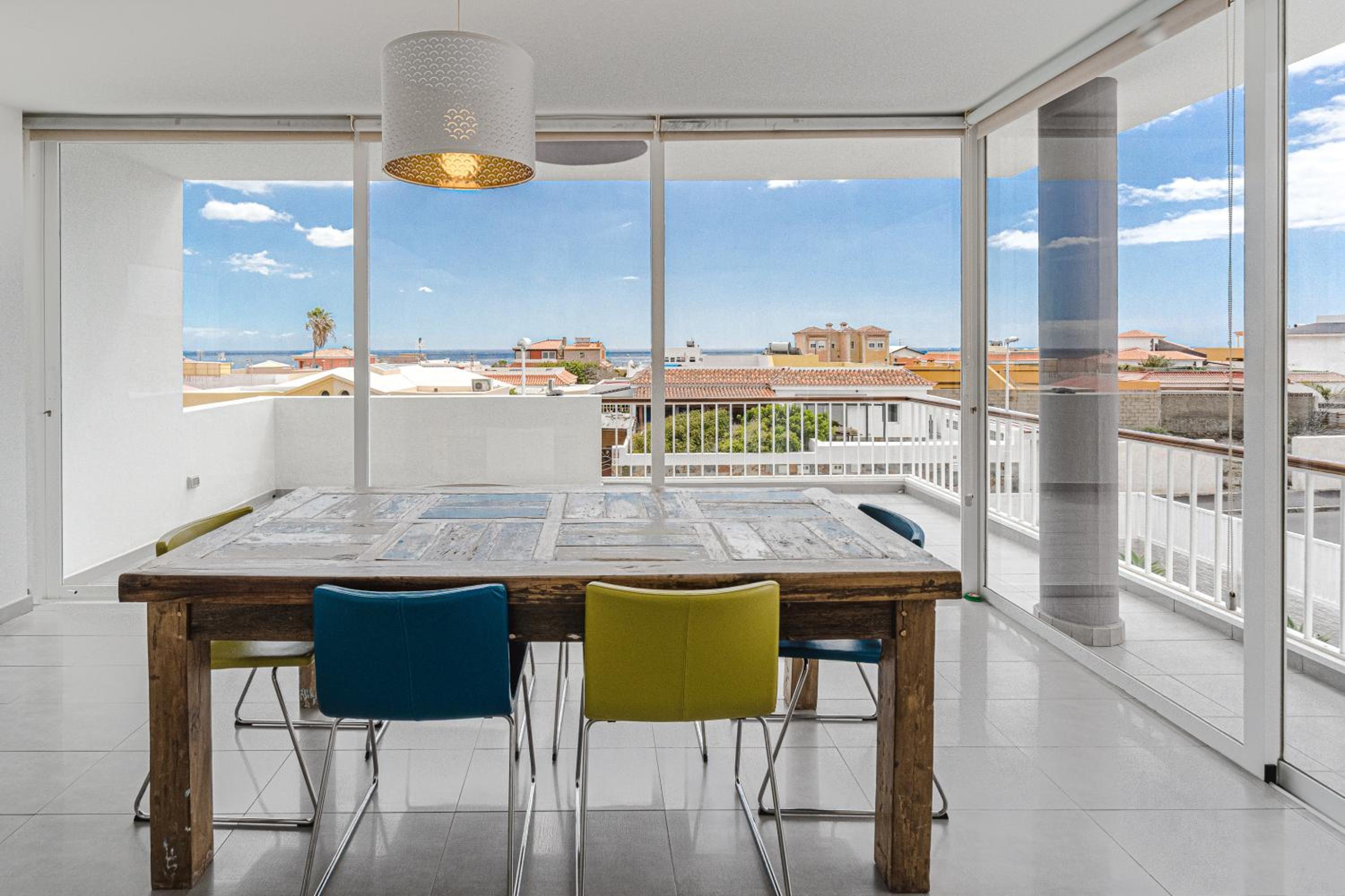 Vila Rosa with heated pool
