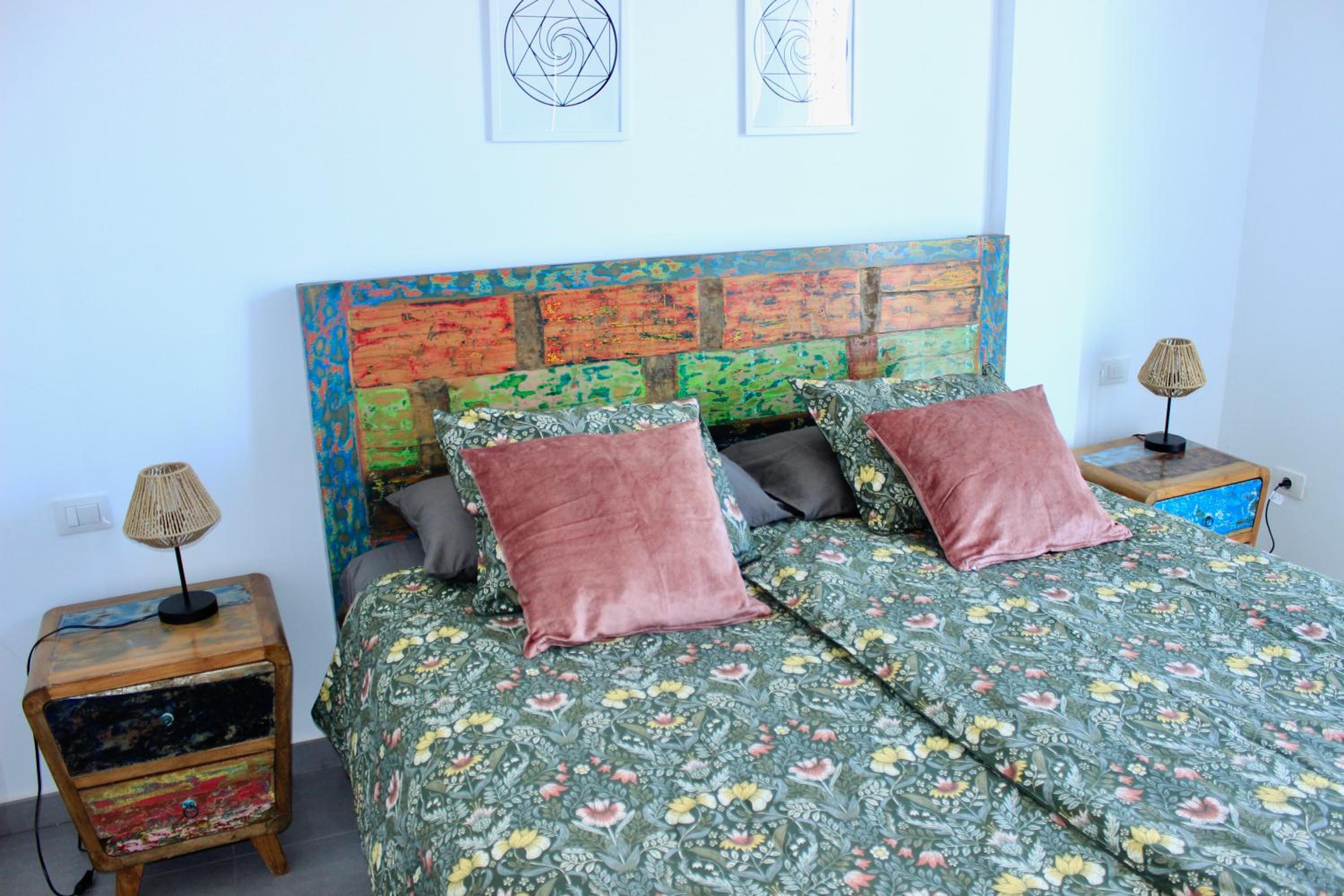 Vila Rosa with heated pool