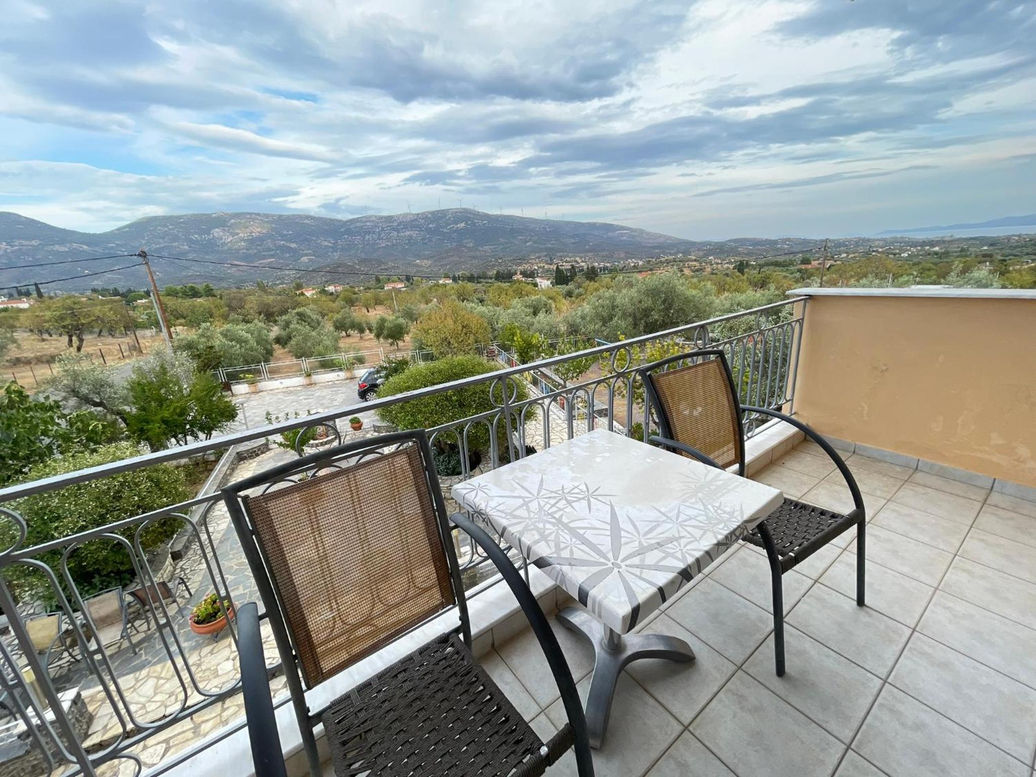 Antonia's Apartments