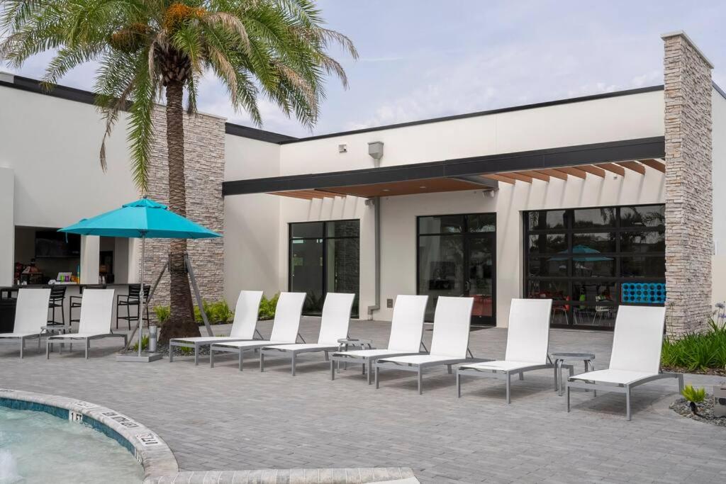 Relax at Paradiso Grande Resort - Int Drive