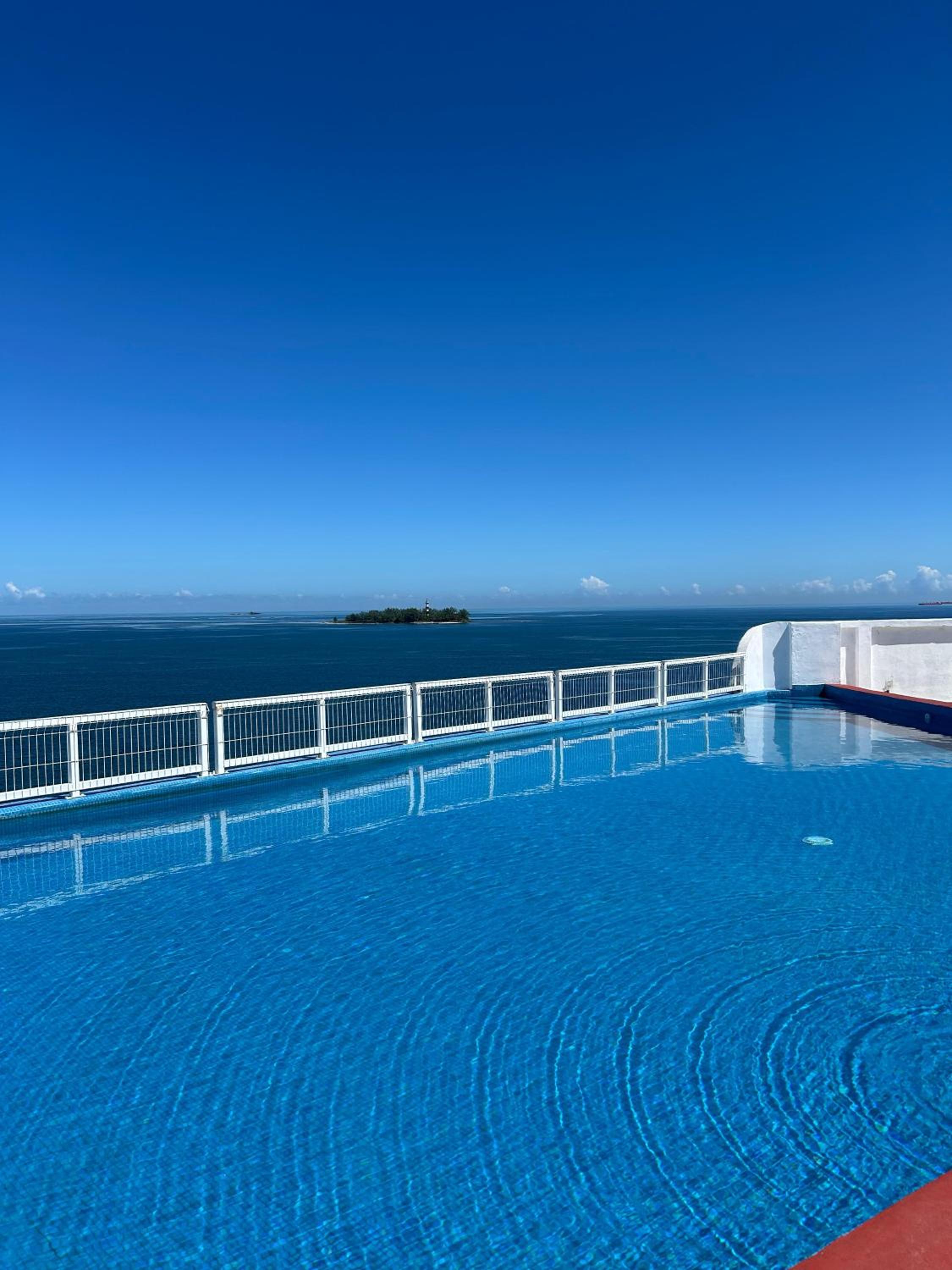 Boca del Rio Vacations - Paris FC Boca - Property Image 2