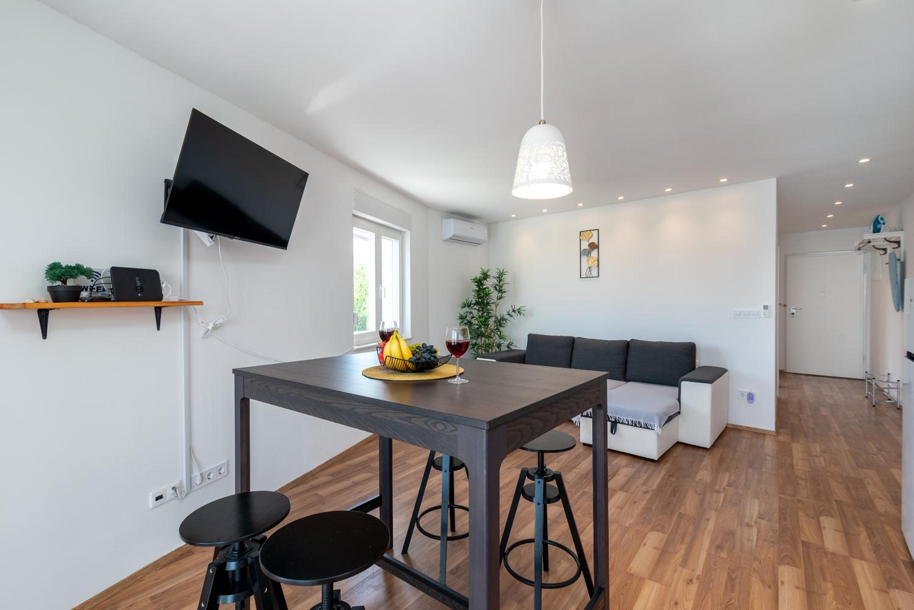Apartments Lotus