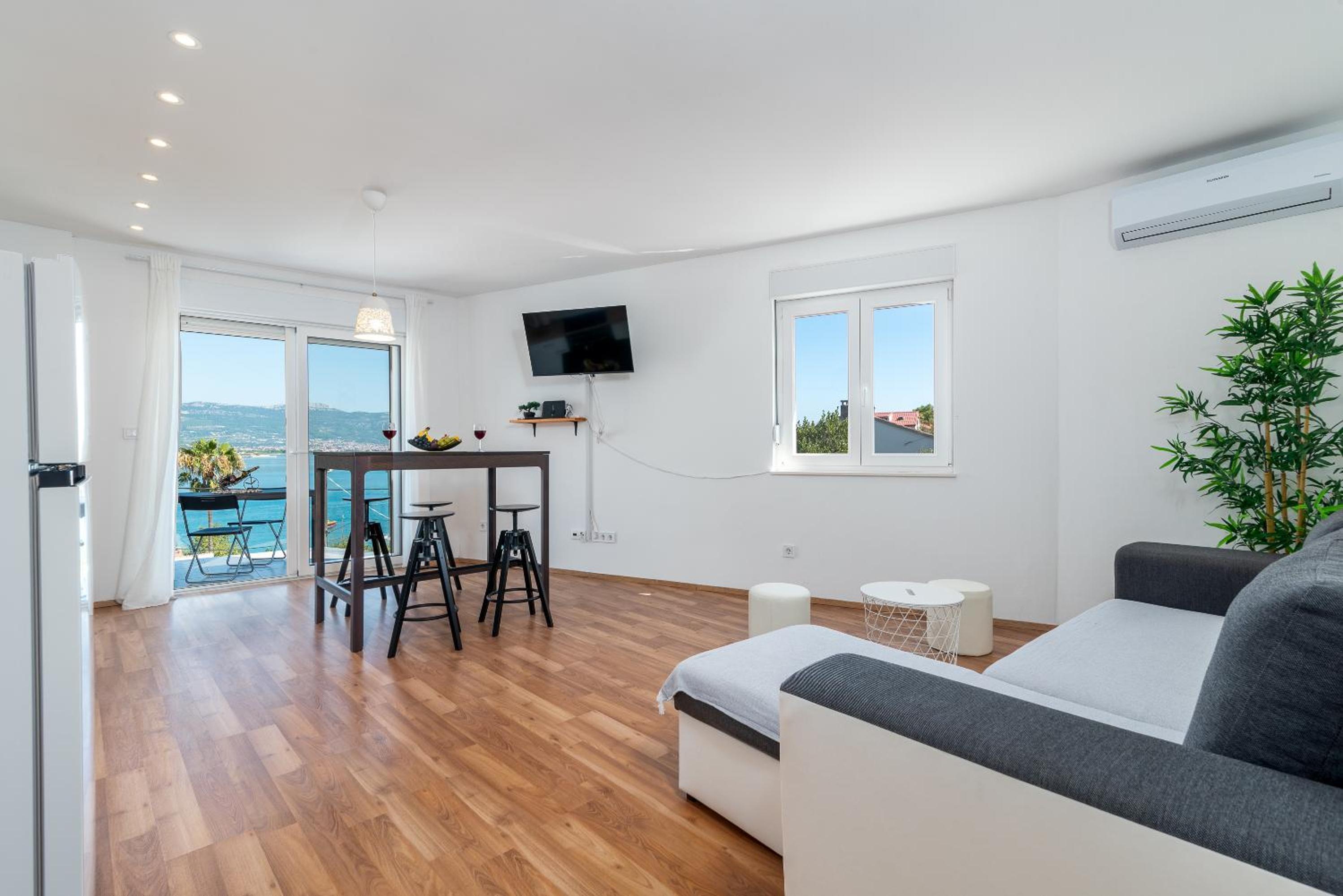 Apartments Lotus