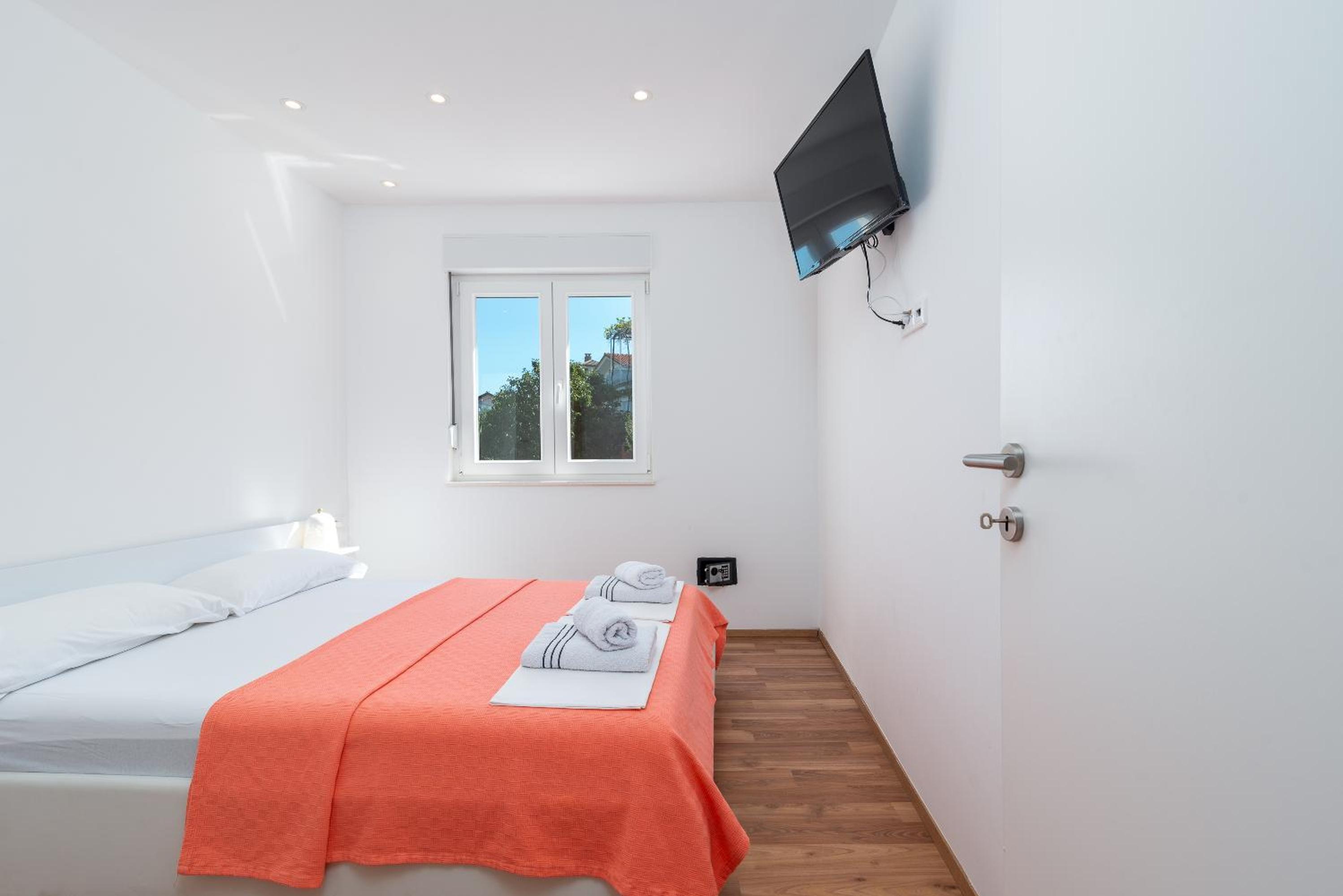 Apartments Lotus