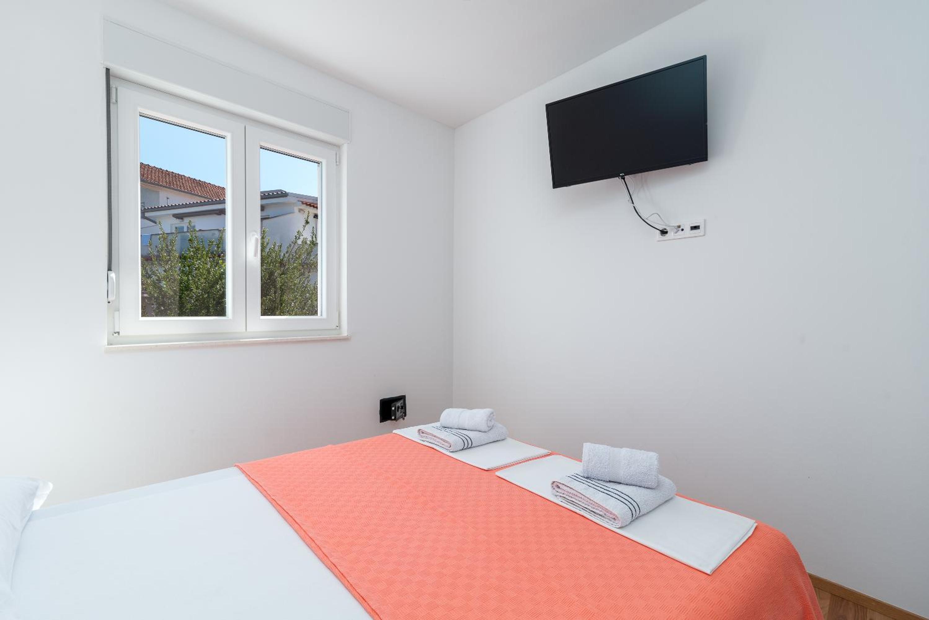 Apartments Lotus