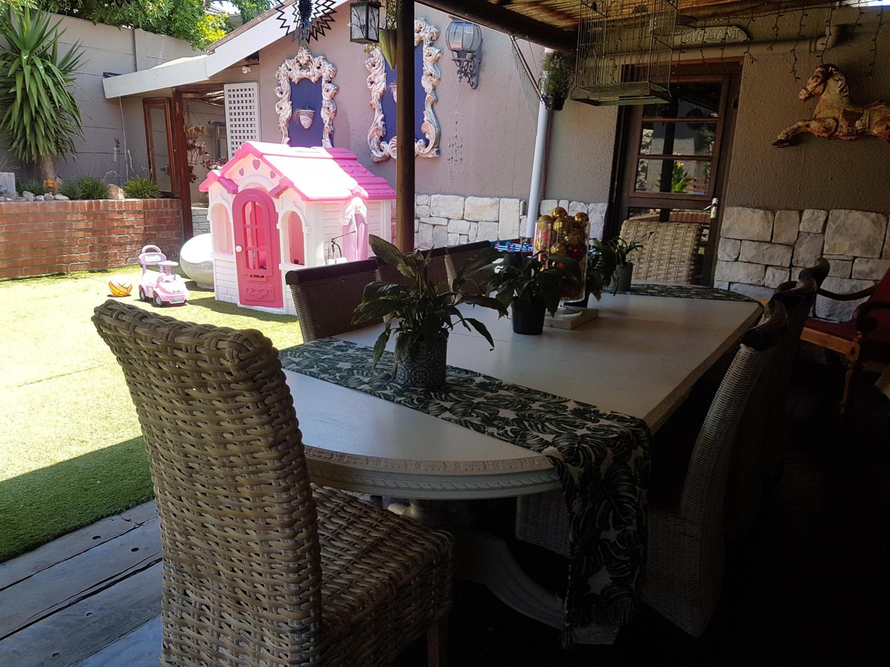 Phala Guesthouse