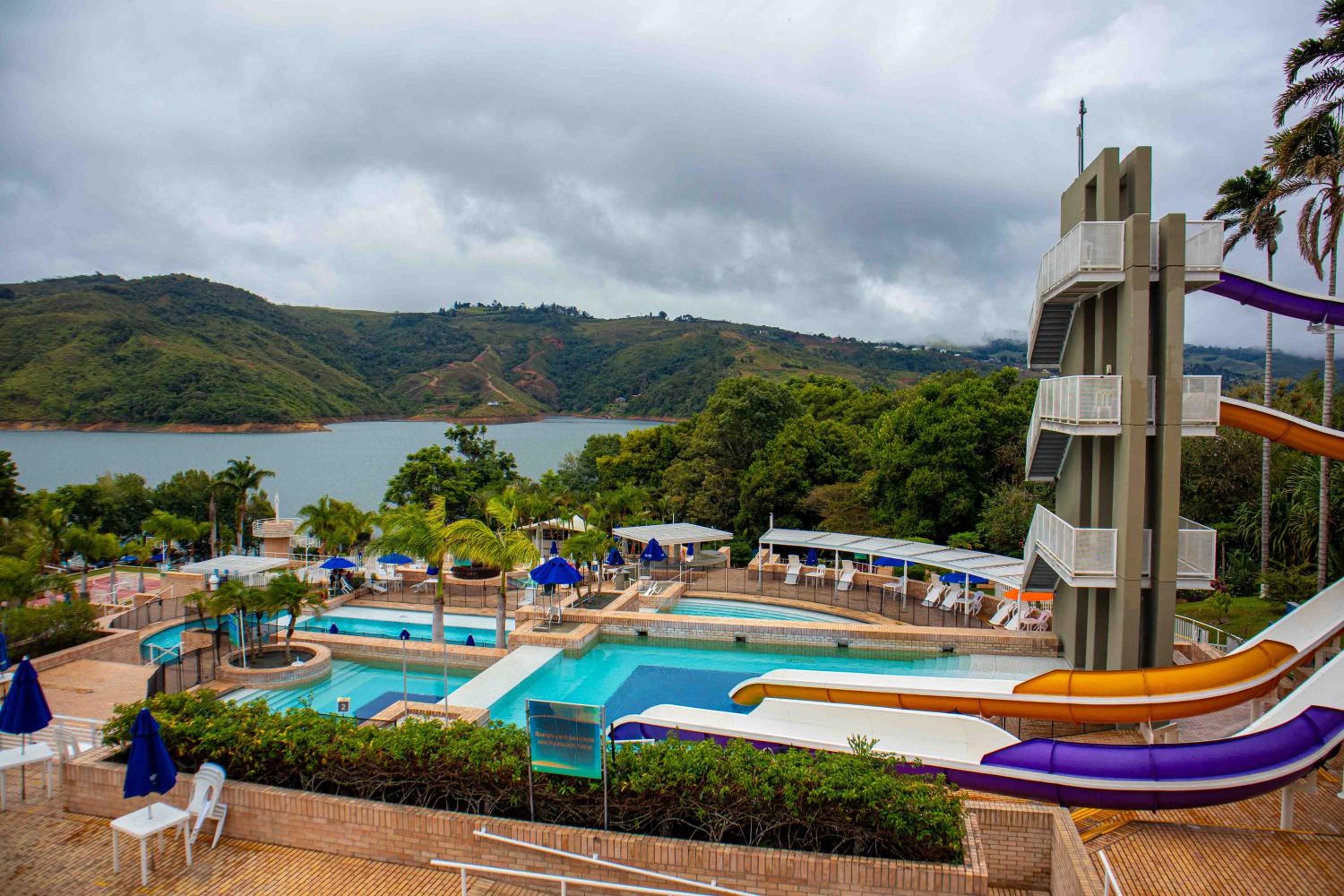 Glamping - Centro Vacacional Comfandi Lago Calima