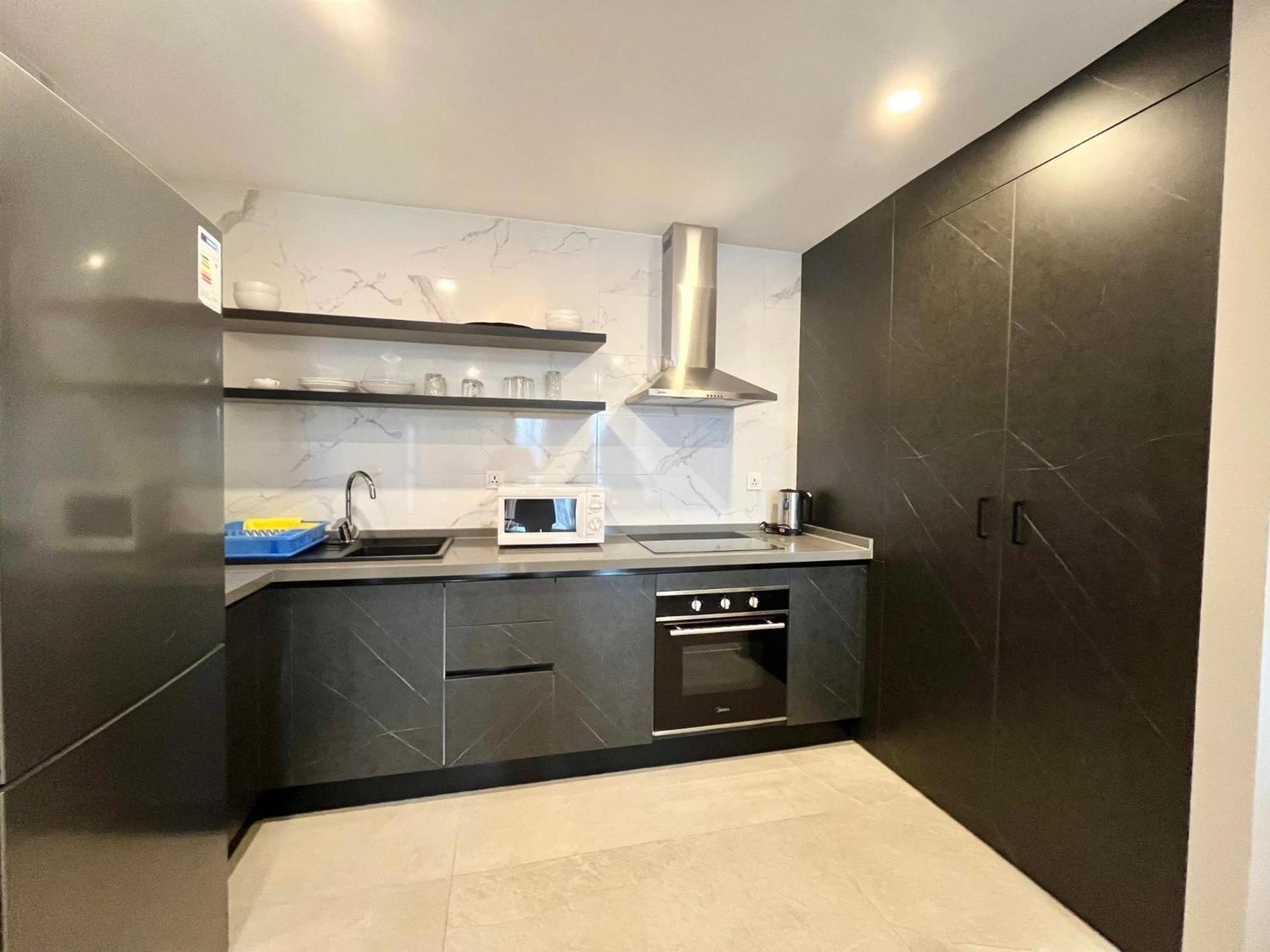 Exquisite 1-Bedroom at Kololi Sands view 4